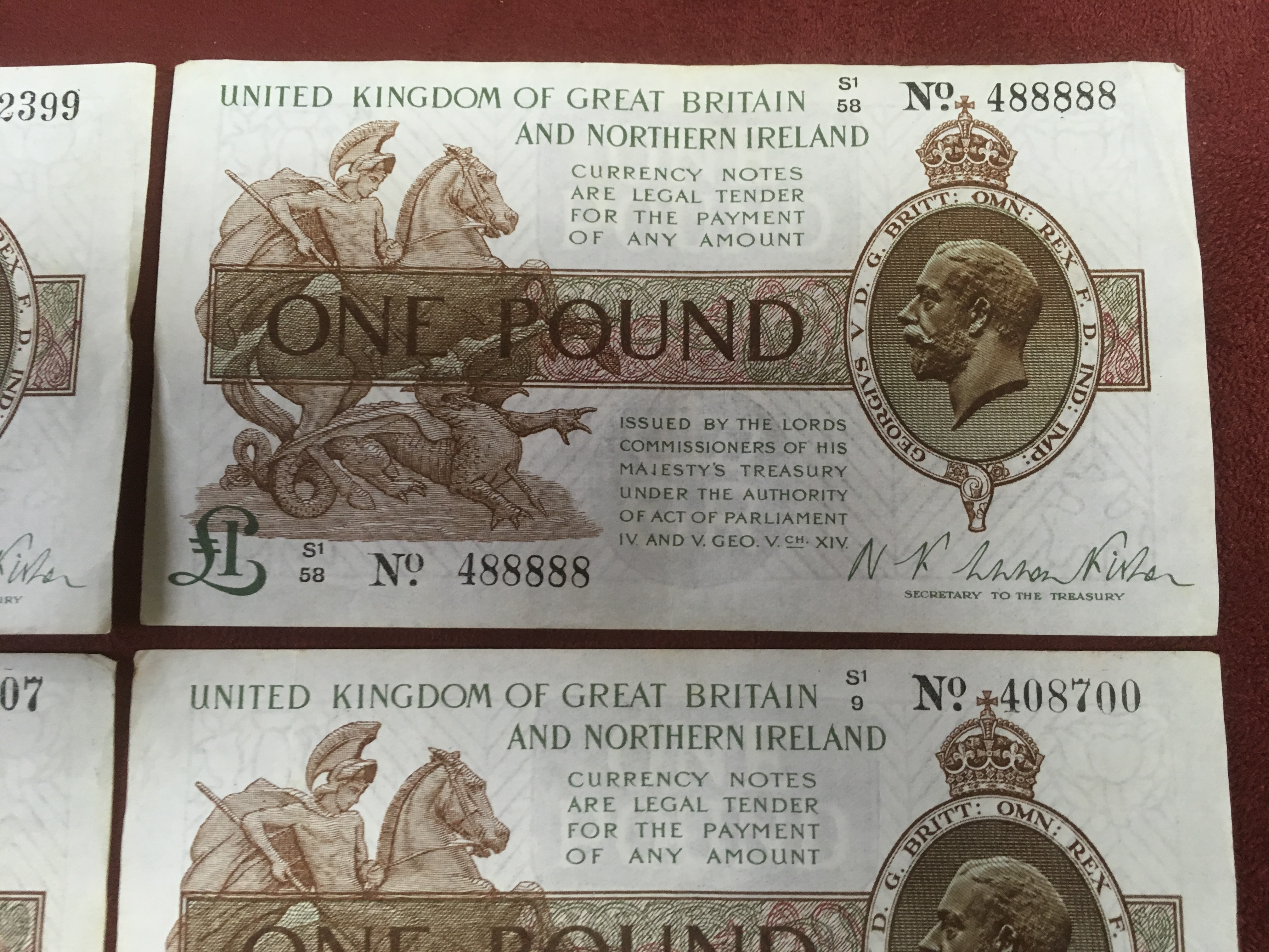 TREASURY BANKNOTES: WARREN FISHER ONE POUND (T34) BETTER GRADE EXAMPLES WITH PREFIX S1 (4), - Image 3 of 4