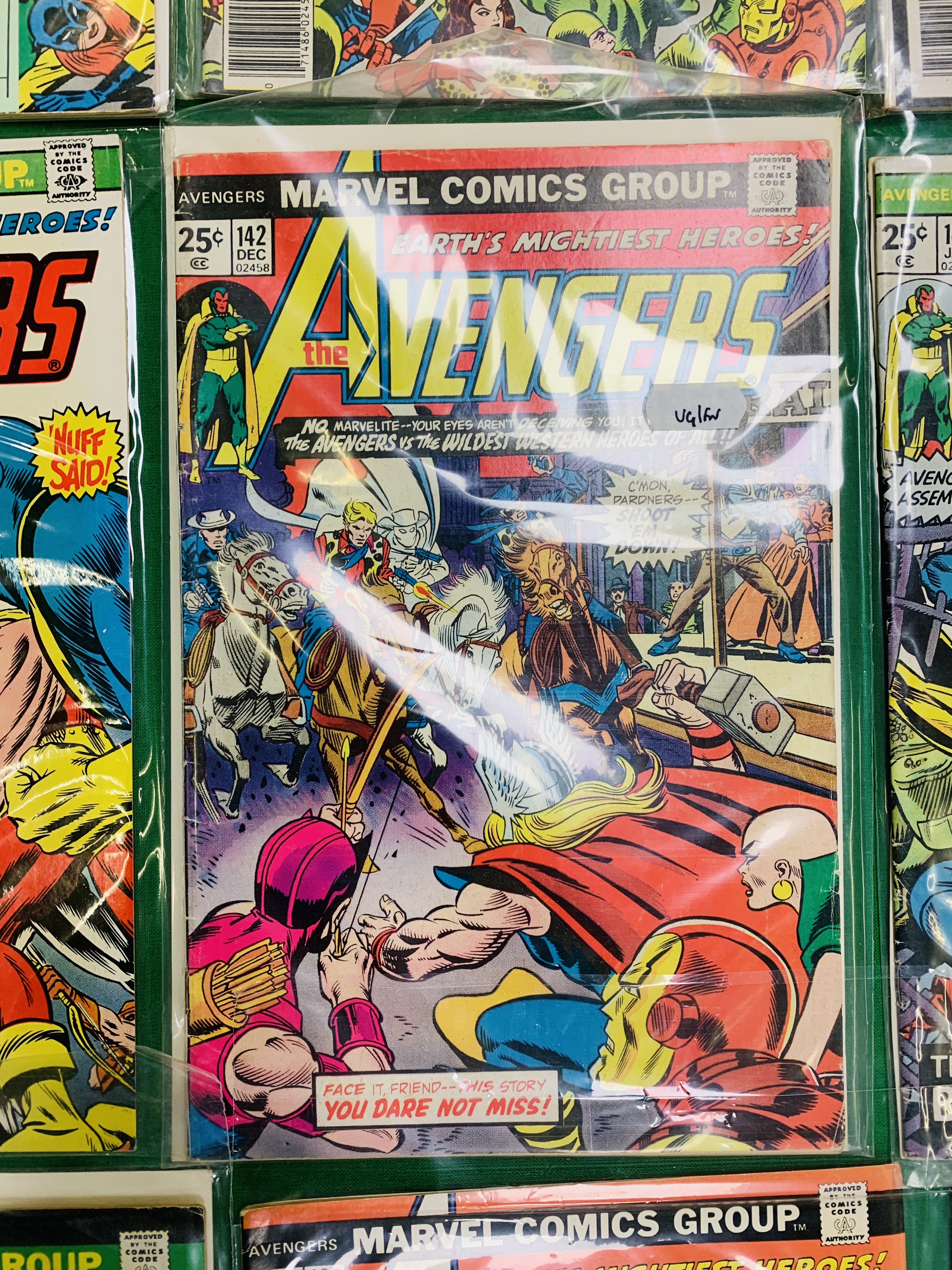 MARVEL COMICS THE AVENGERS NO. 101 - 299, MISSING ISSUES 103 AND 110. - Image 28 of 130