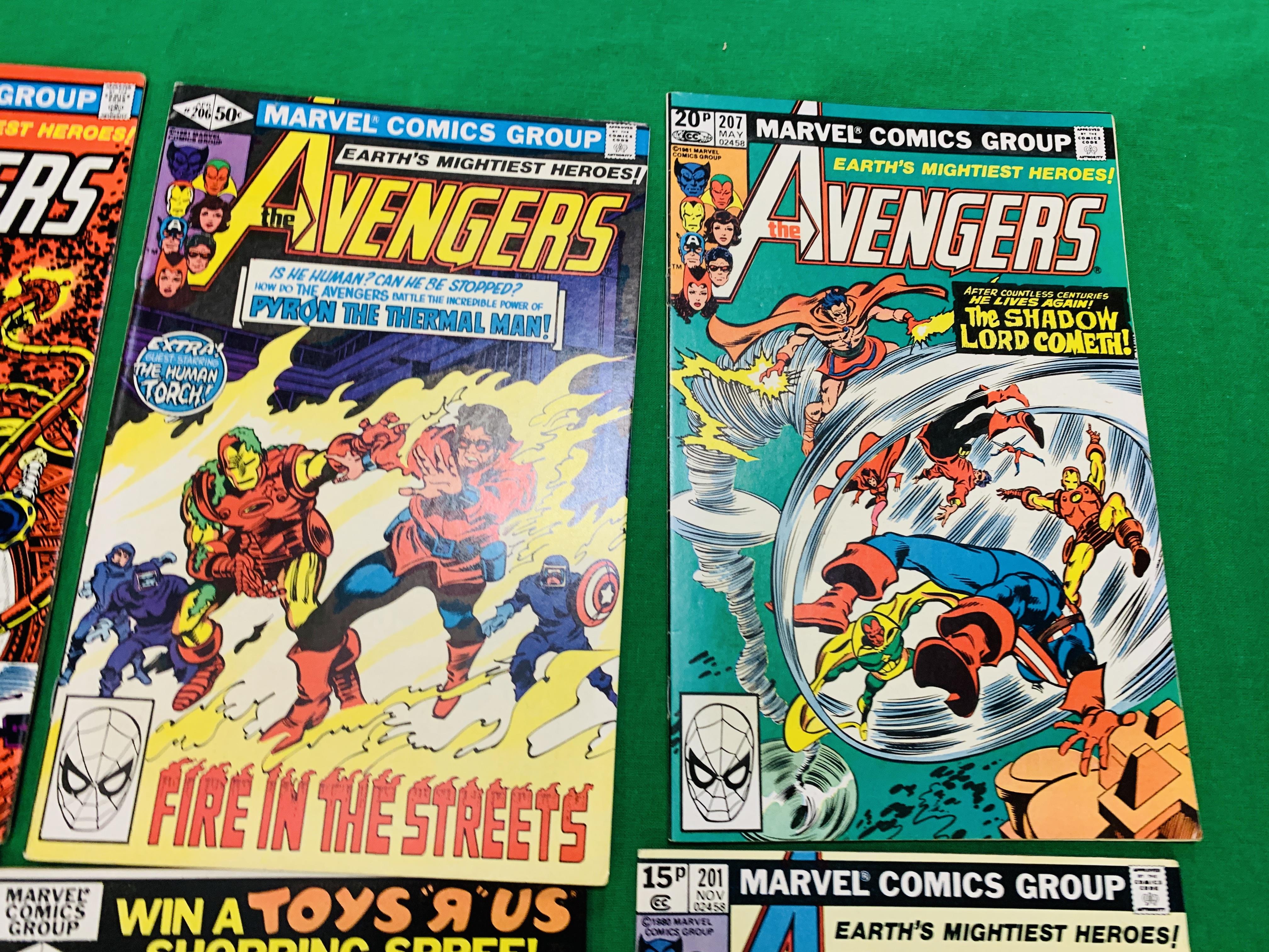 MARVEL COMICS THE AVENGERS NO. 101 - 299, MISSING ISSUES 103 AND 110. - Image 74 of 130