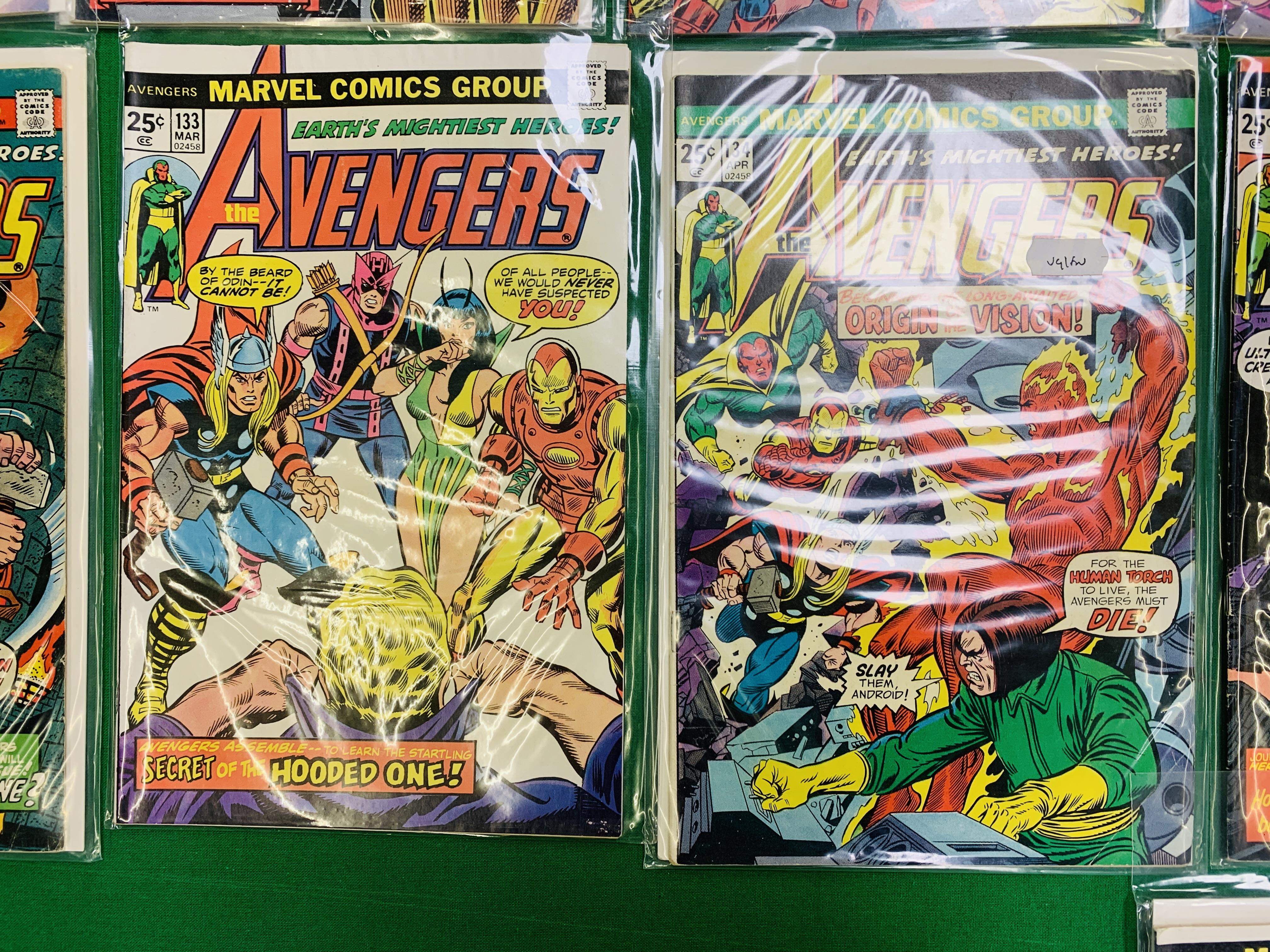 MARVEL COMICS THE AVENGERS NO. 101 - 299, MISSING ISSUES 103 AND 110. - Image 23 of 130