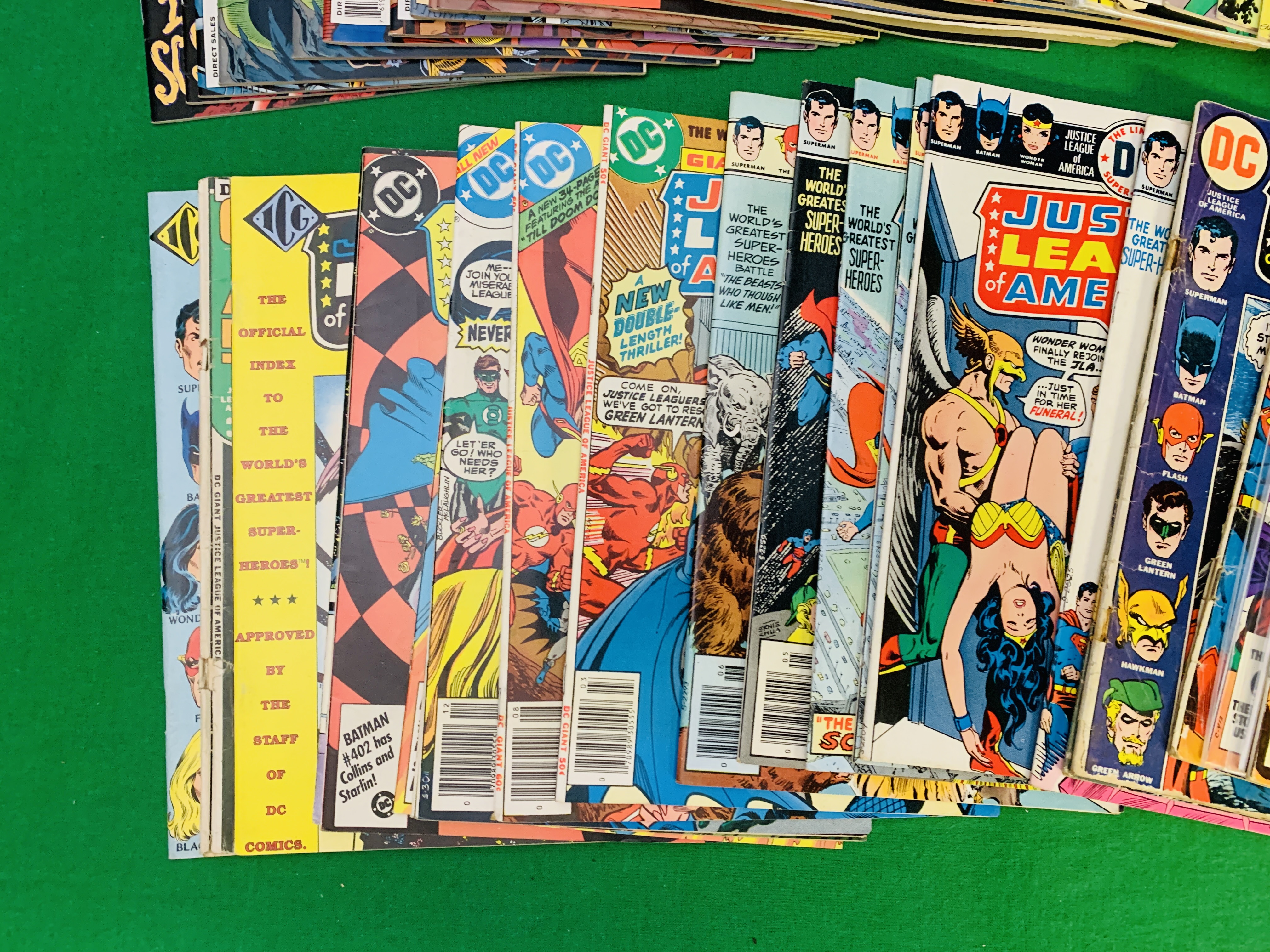 COLLECTION OF DC COMICS JUSTICE LEAGUE OF AMERICA INCLUDING EARLY ISSUES OF JLA. - Image 3 of 10