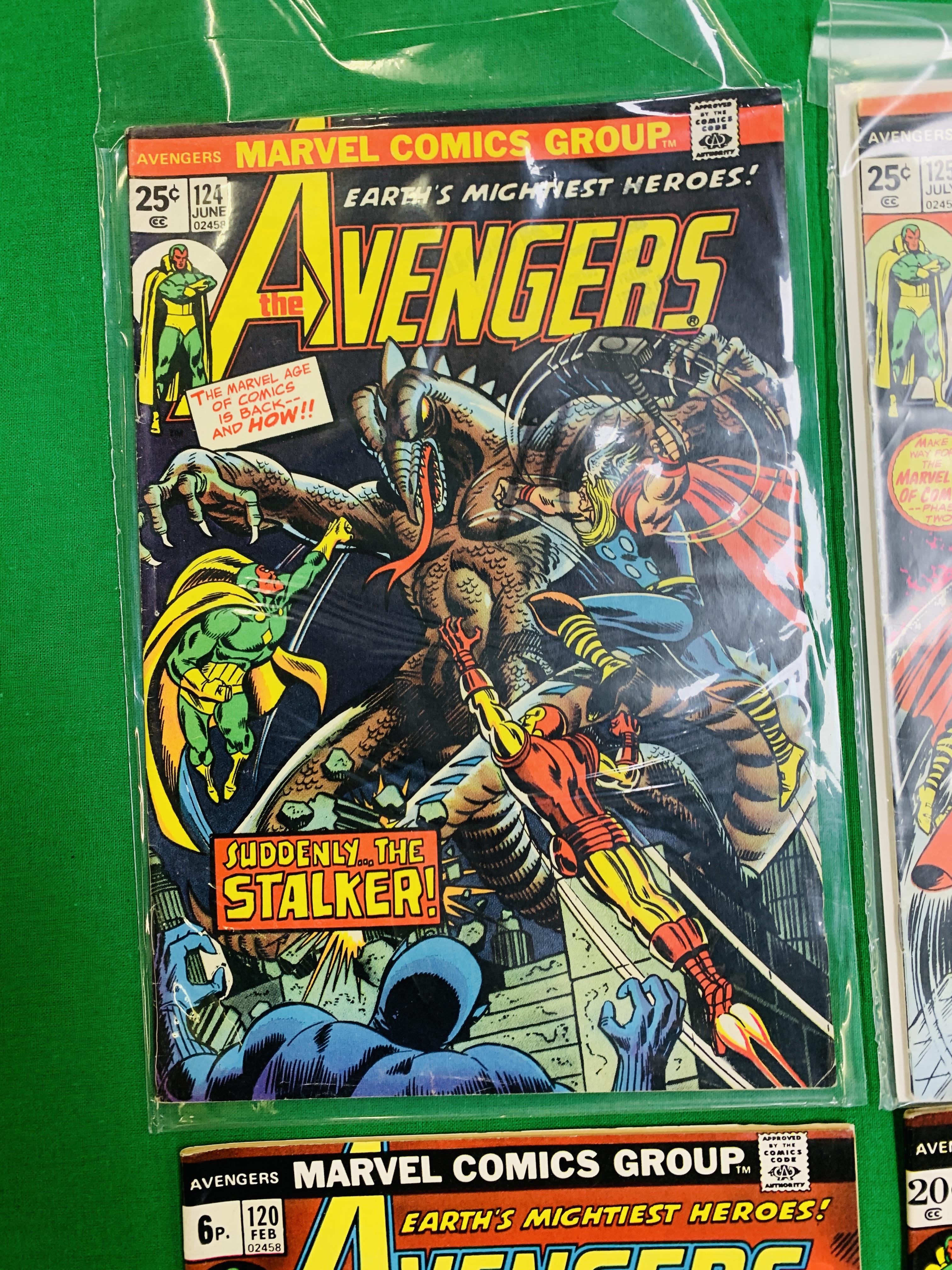 MARVEL COMICS THE AVENGERS NO. 101 - 299, MISSING ISSUES 103 AND 110. - Image 13 of 130