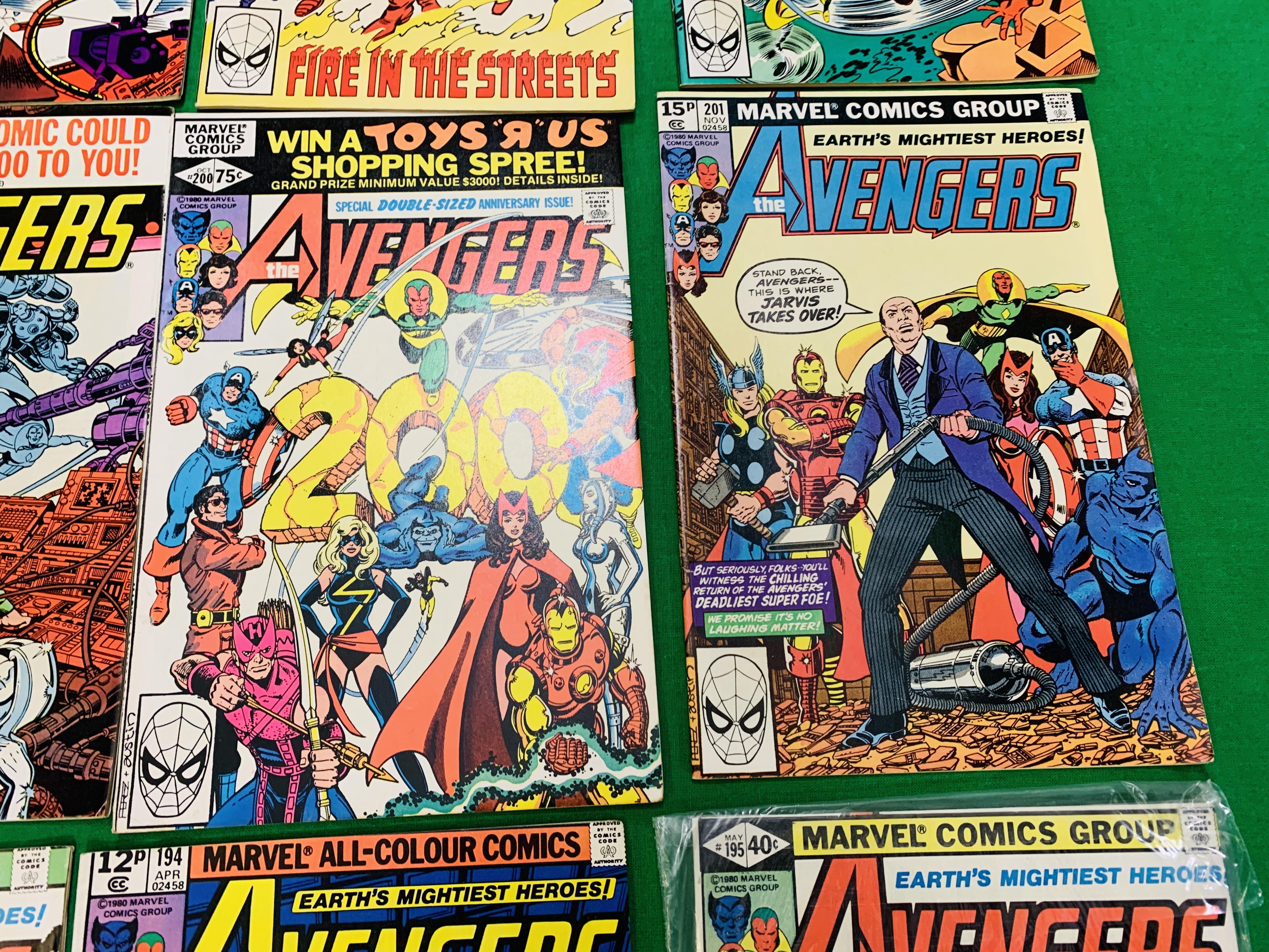 MARVEL COMICS THE AVENGERS NO. 101 - 299, MISSING ISSUES 103 AND 110. - Image 73 of 130