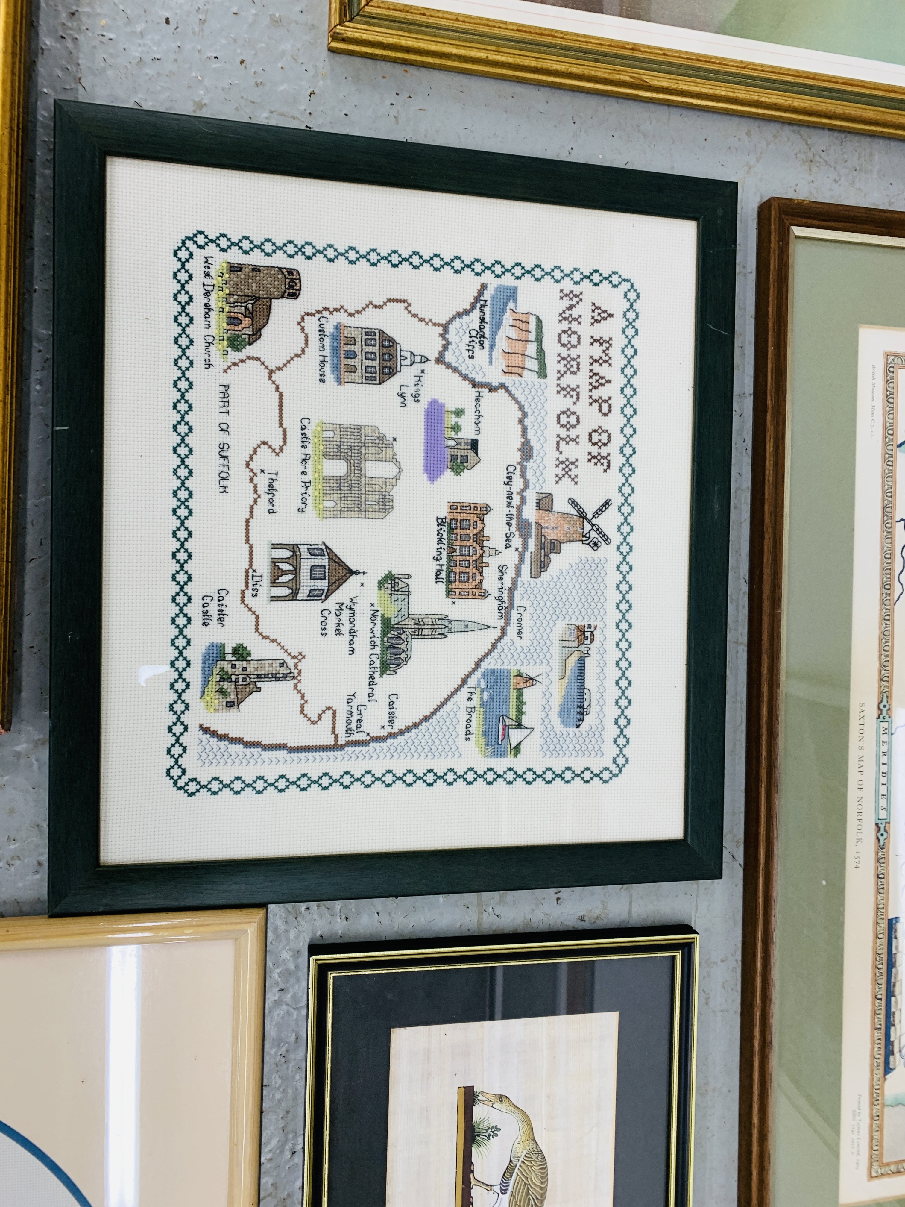 COLLECTION OF FRAMED PICTURES AND PRINTS, MAP AND VARIOUS FRAMED NEEDLE WORK PICTURES, ETC. - Image 5 of 10