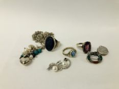 BOX OF ASSORTED SILVER JEWELLERY TO INCLUDE DESIGNER NECKLACE, RINGS, ETC.