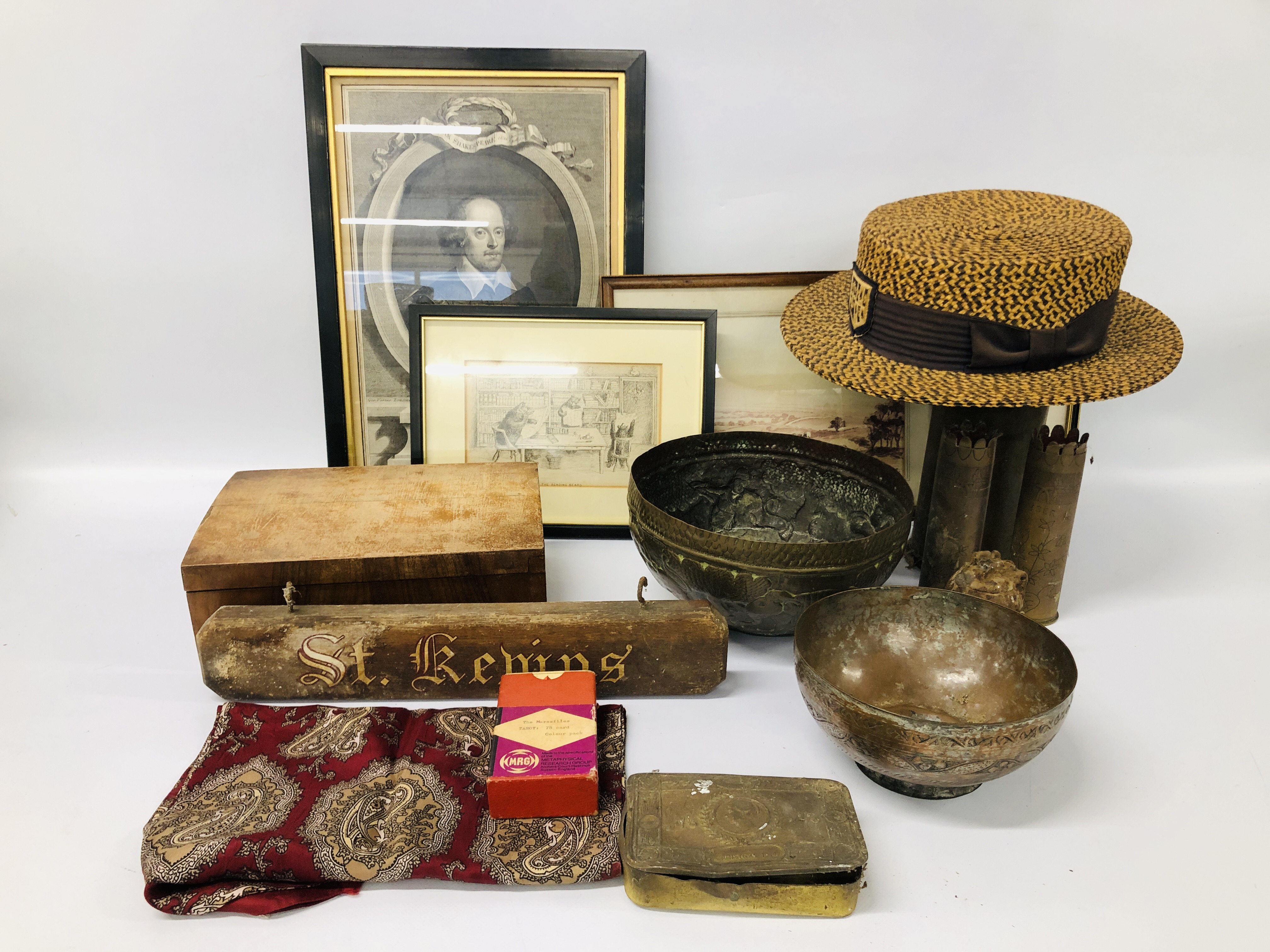 BOX OF COLLECTIBLES TO INCLUDE TRENCH ART SHELLS, FRAMED PICTURES, PRINTS AND ETCHINGS,