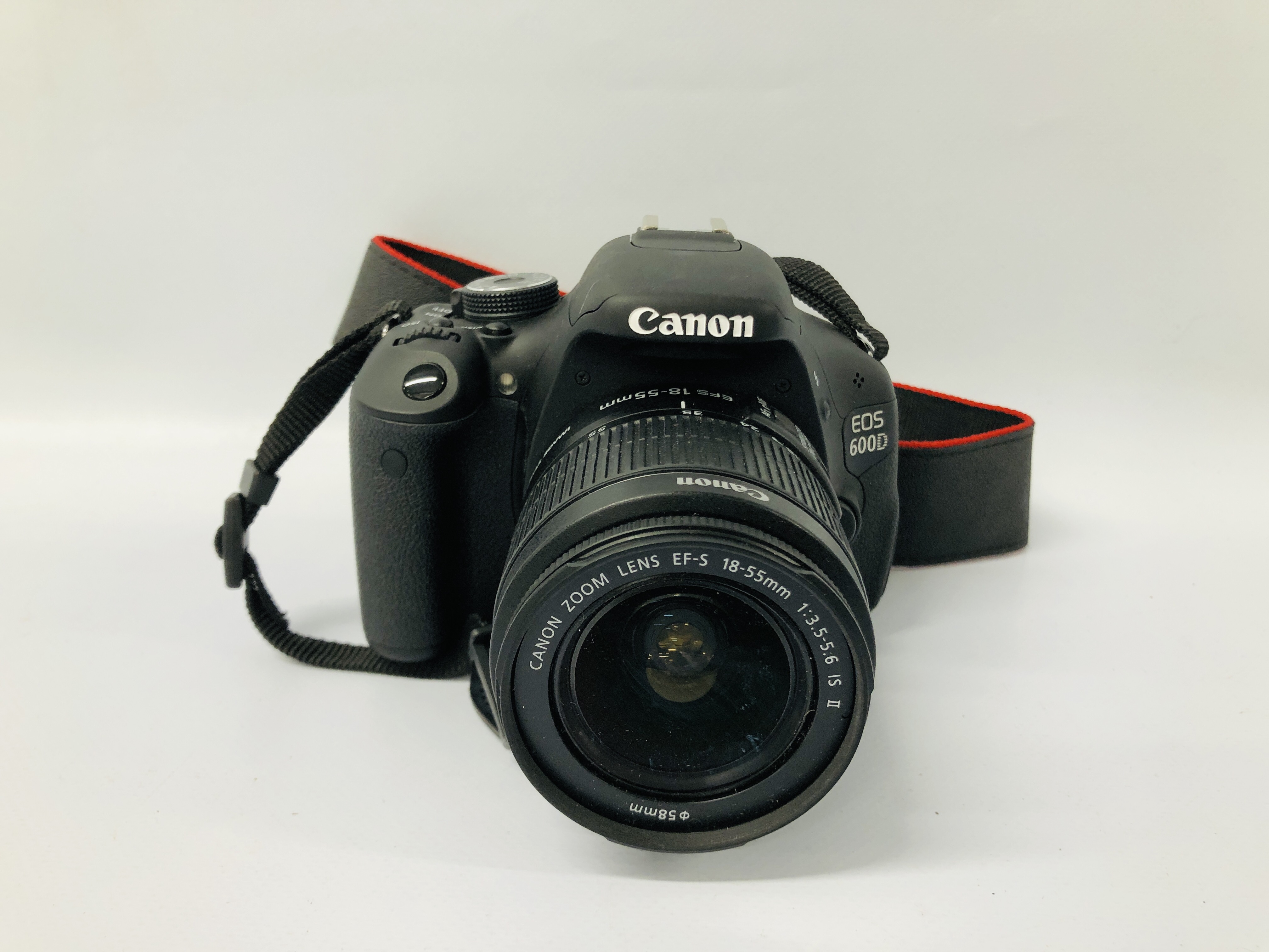 CANON EOS 600D DIGITAL SLR CAMERA BODY FITTED CANON EFS 18-55 MM LENS S/N 223076025193 - SOLD AS