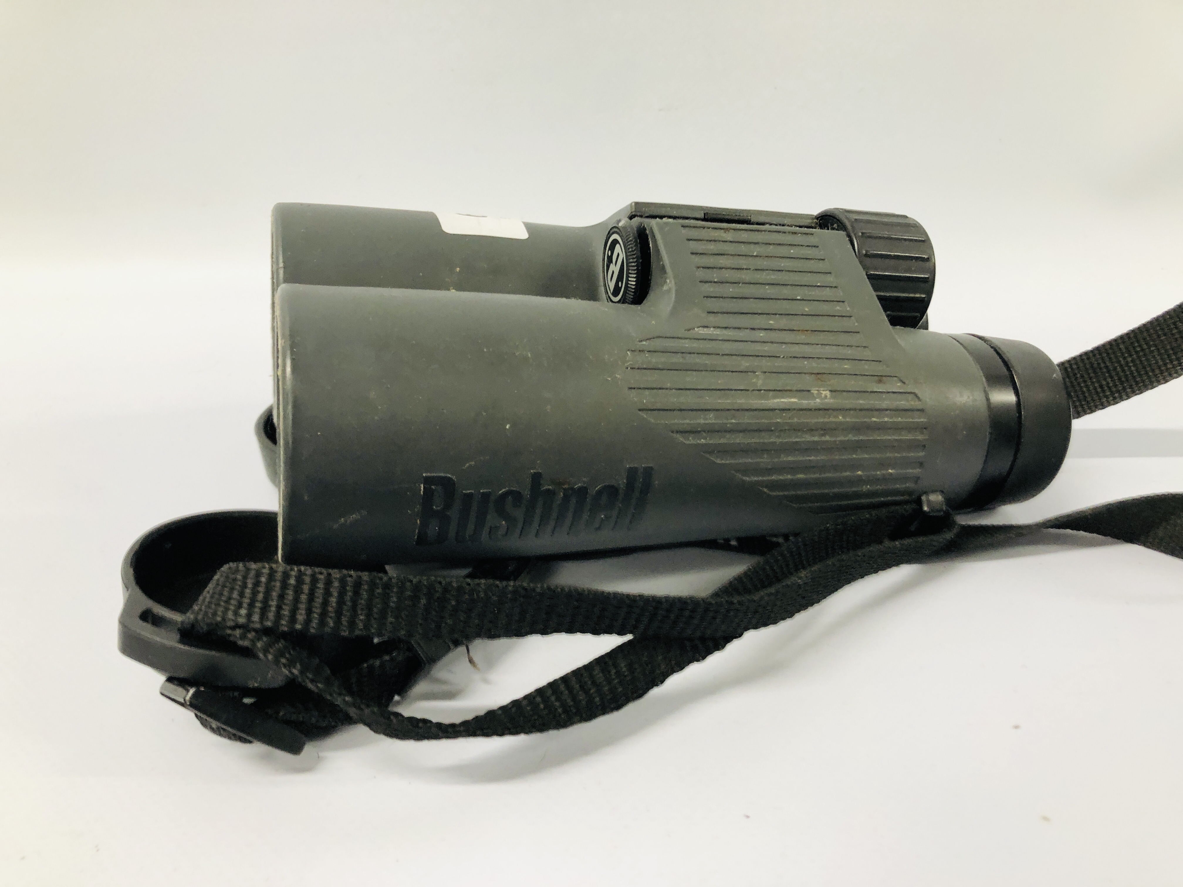 PAIR OF BUSHNELL NATURE VIEW 10 X 42 BINOCULARS - Image 3 of 4