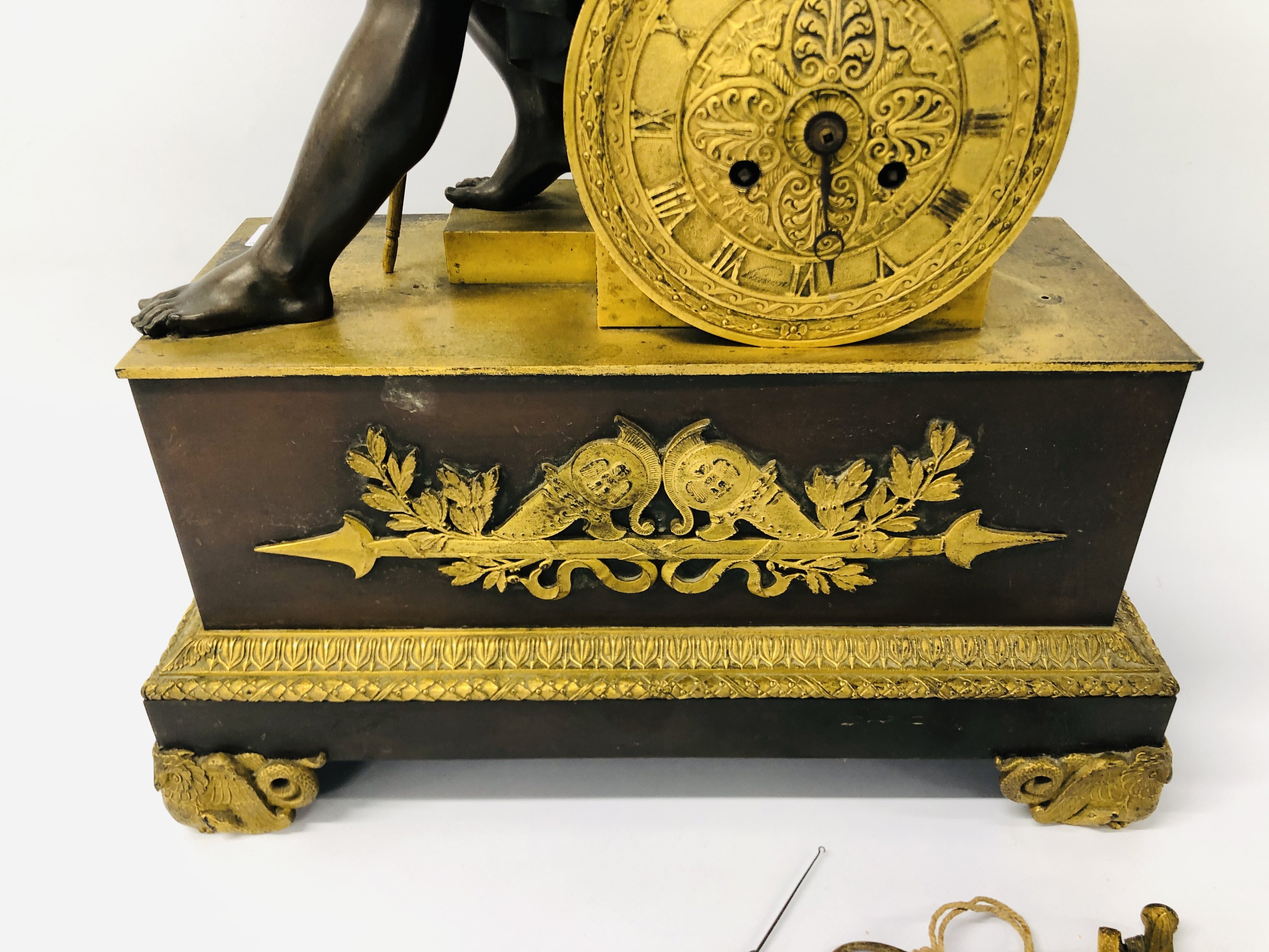AN IMPRESSIVE C19TH FRENCH BRONZE AND GILT PENDULUM MANTEL CLOCK MOVEMENT MARKED "HEMON" SIGNED ON - Image 6 of 16
