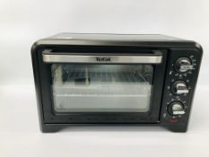 A TEFAL OPTIMO 19L OVEN WITH TURNSPIT - SOLD AS SEEN