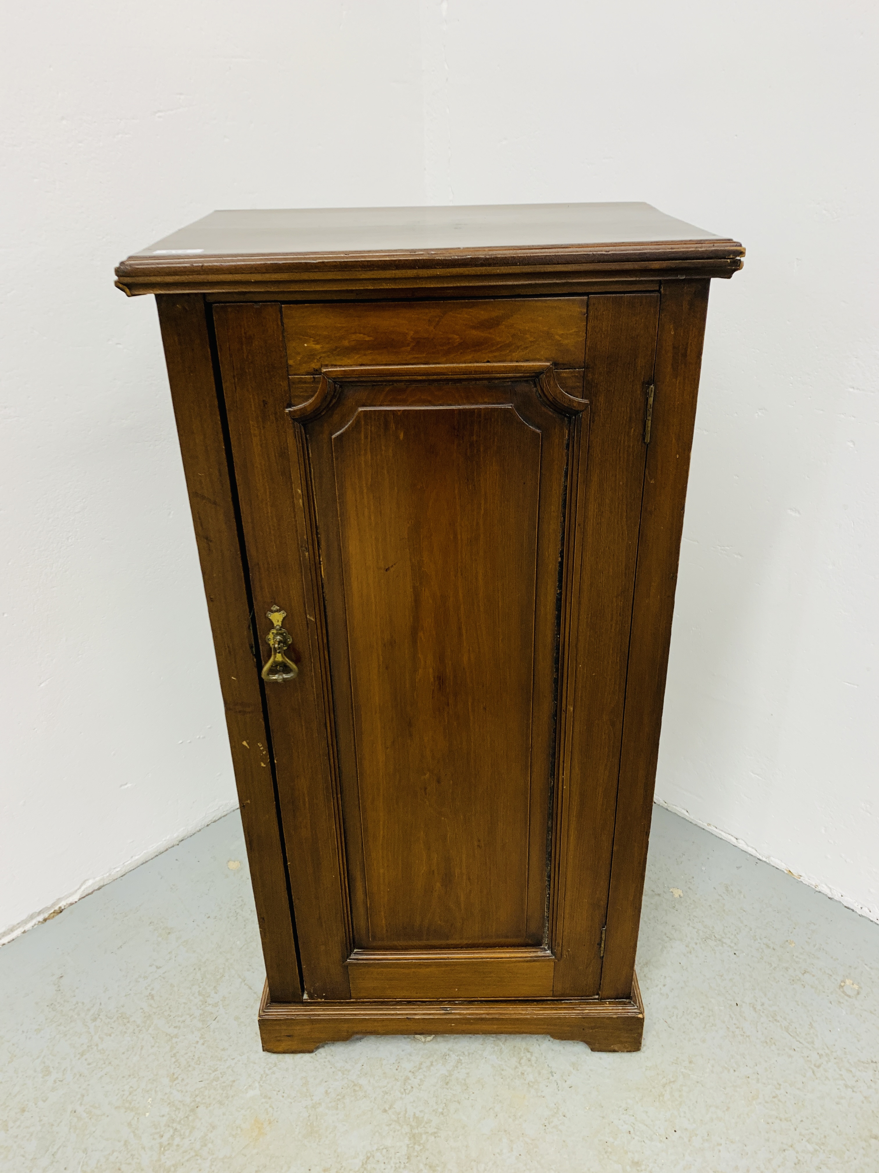 A HARDWOOD CABINET WITH PANEL DOOR AND SHELVED INTERIOR - W 50CM. D 35CM. H 100CM.