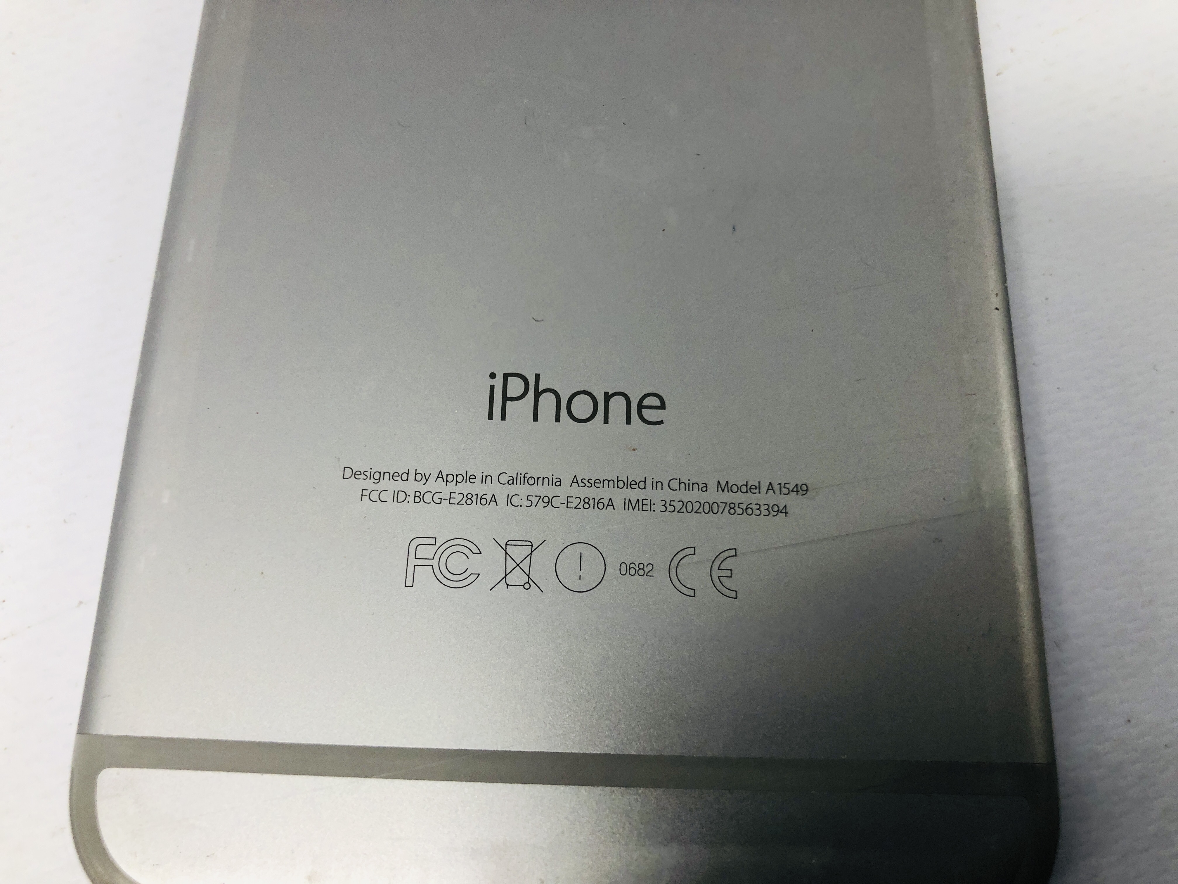 APPLE IPHONE 6 32GB - NO GUARANTEE OF CONNECTIVITY. SOLD AS SEEN. - Image 6 of 6