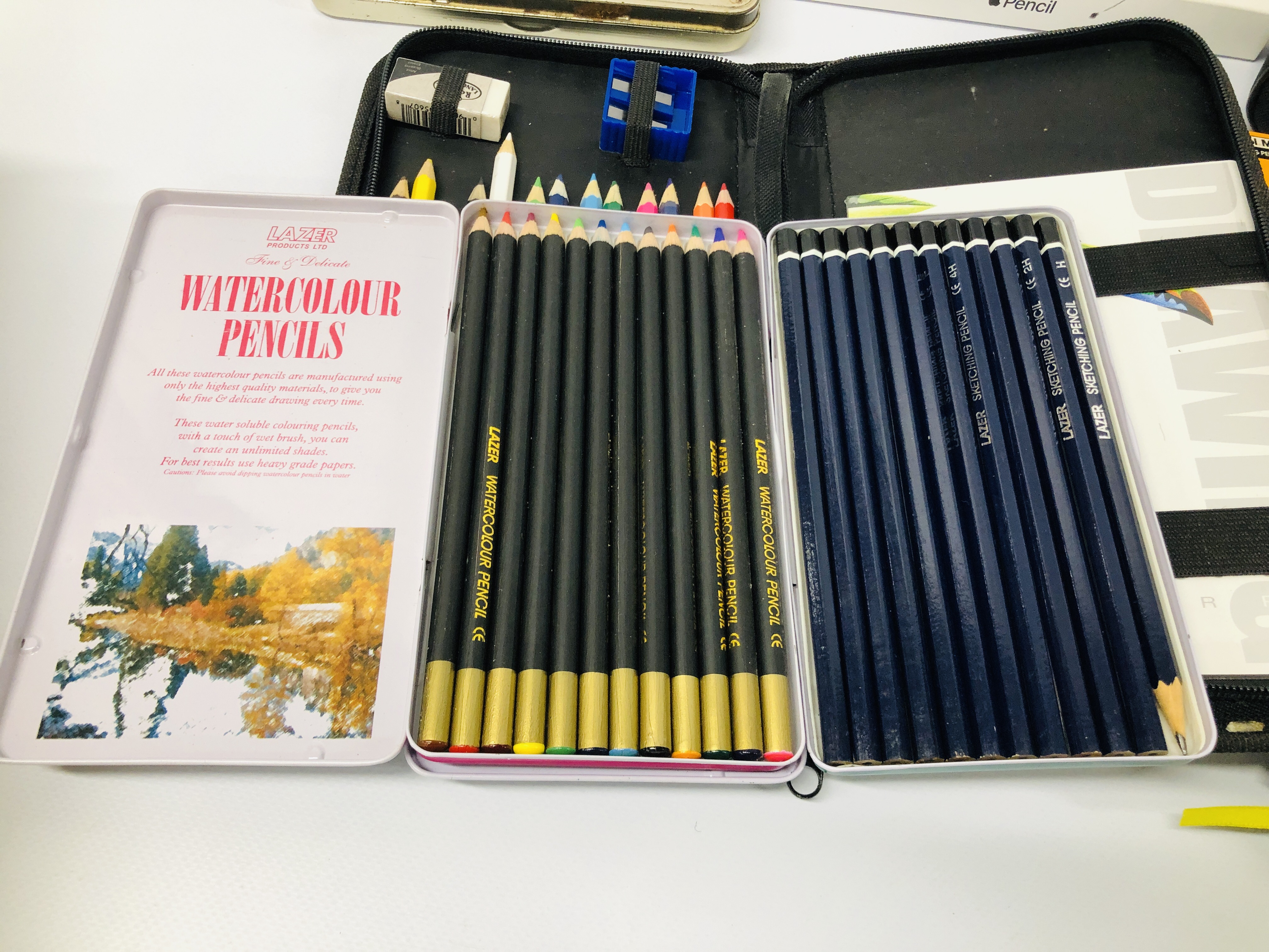 BOX OF DRAWING EQUIPMENT TO INCLUDE AN "APPLE PENCIL" - Image 3 of 5