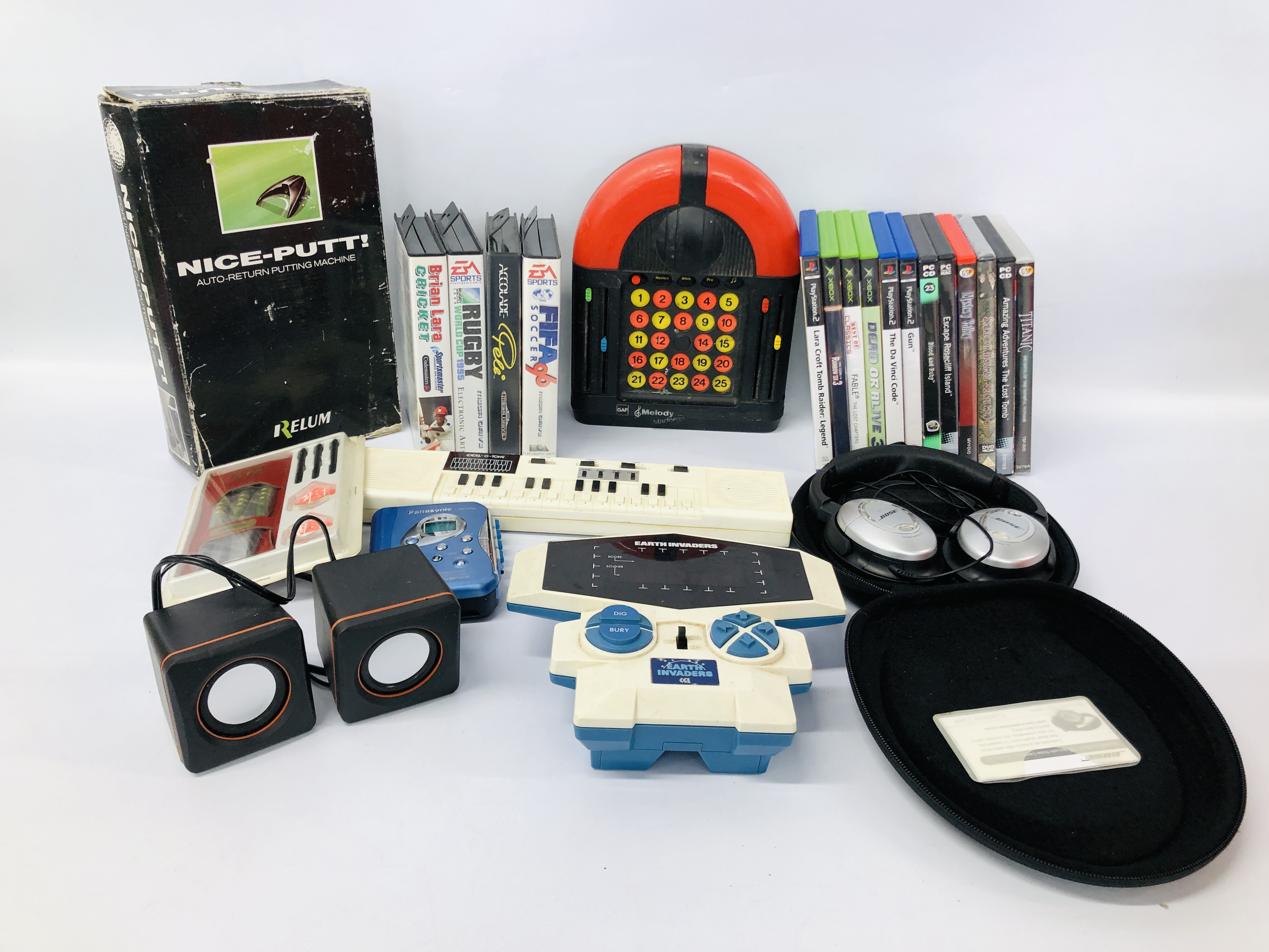 A COLLECTION OF VINTAGE GAMES TO INCLUDE EARTH INVADERS, NICE PUTT EXCEL-O-TONE, DARTS,