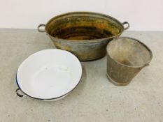 VINTAGE TWO HANDLED TIN BATH AND A BUCKET ALONG WITH A TWO HANDLED ENAMELLED PAN