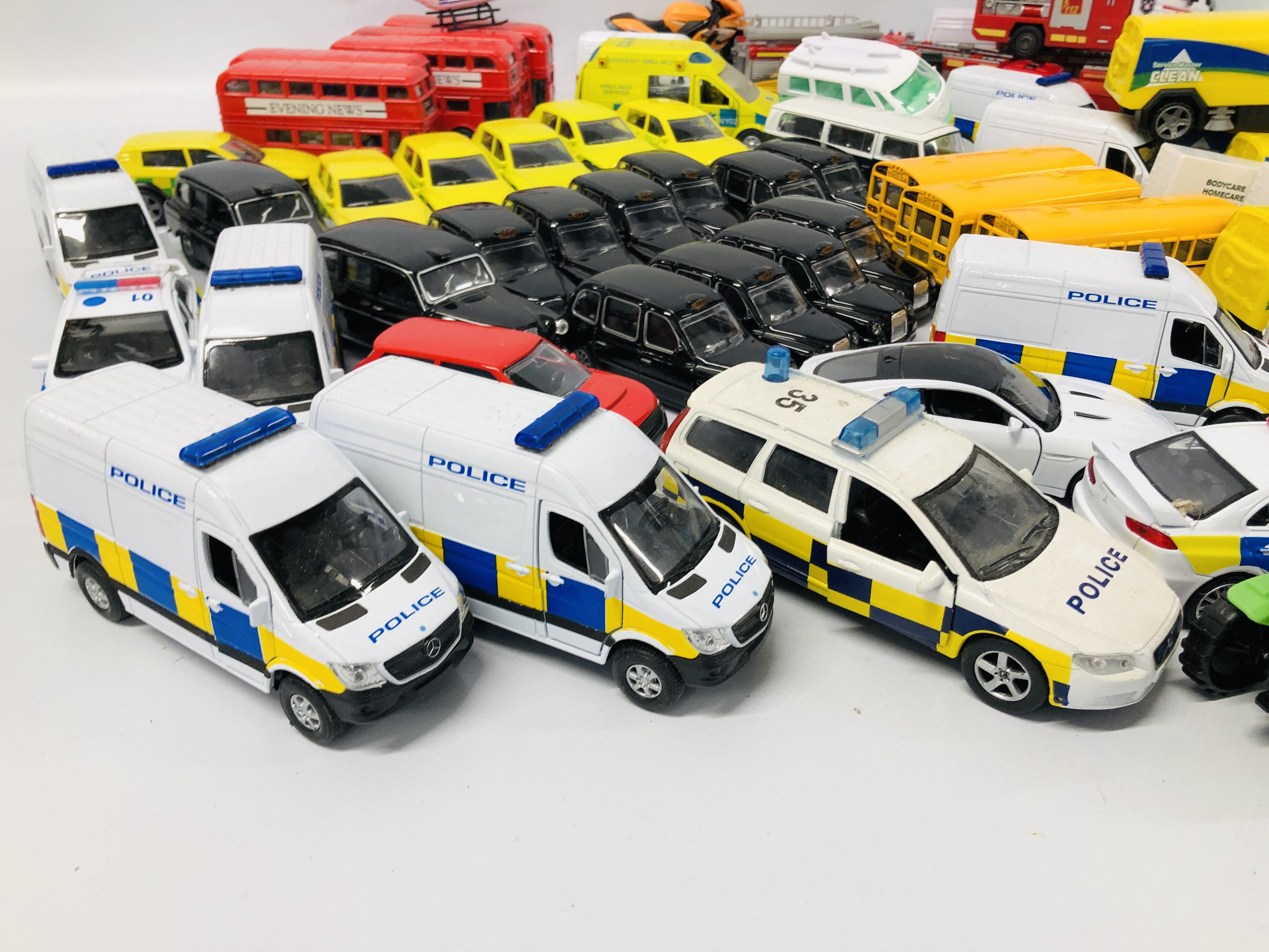 2 BOXES OF ASSORTED MAINLY DIE-CAST MODEL VEHICLES TO INCLUDE ADVERTISING VANS, FIRE ENGINES, - Image 2 of 10