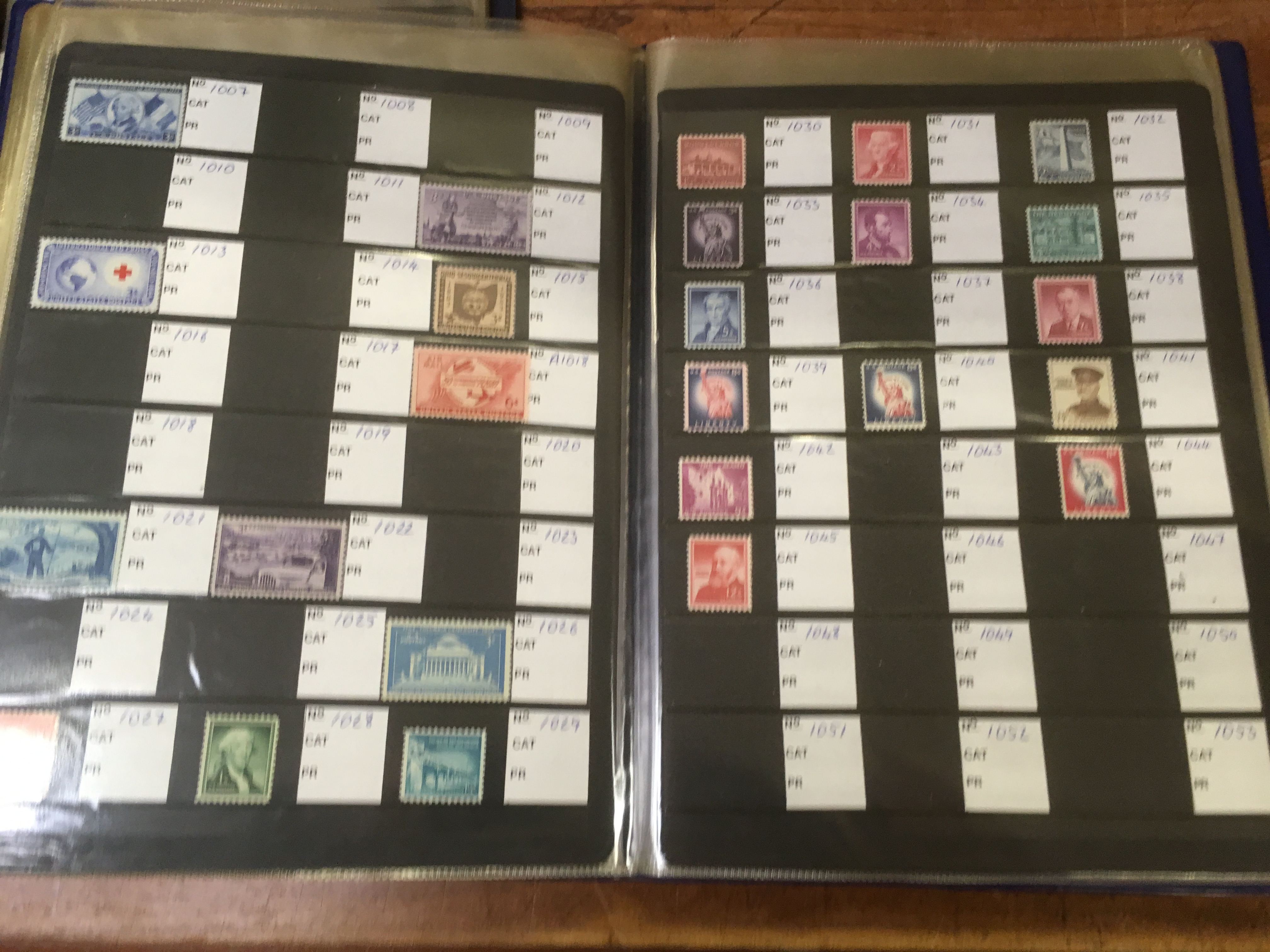 USA MINT STAMP COLLECTION IN THREE FOLDERS. - Image 3 of 6