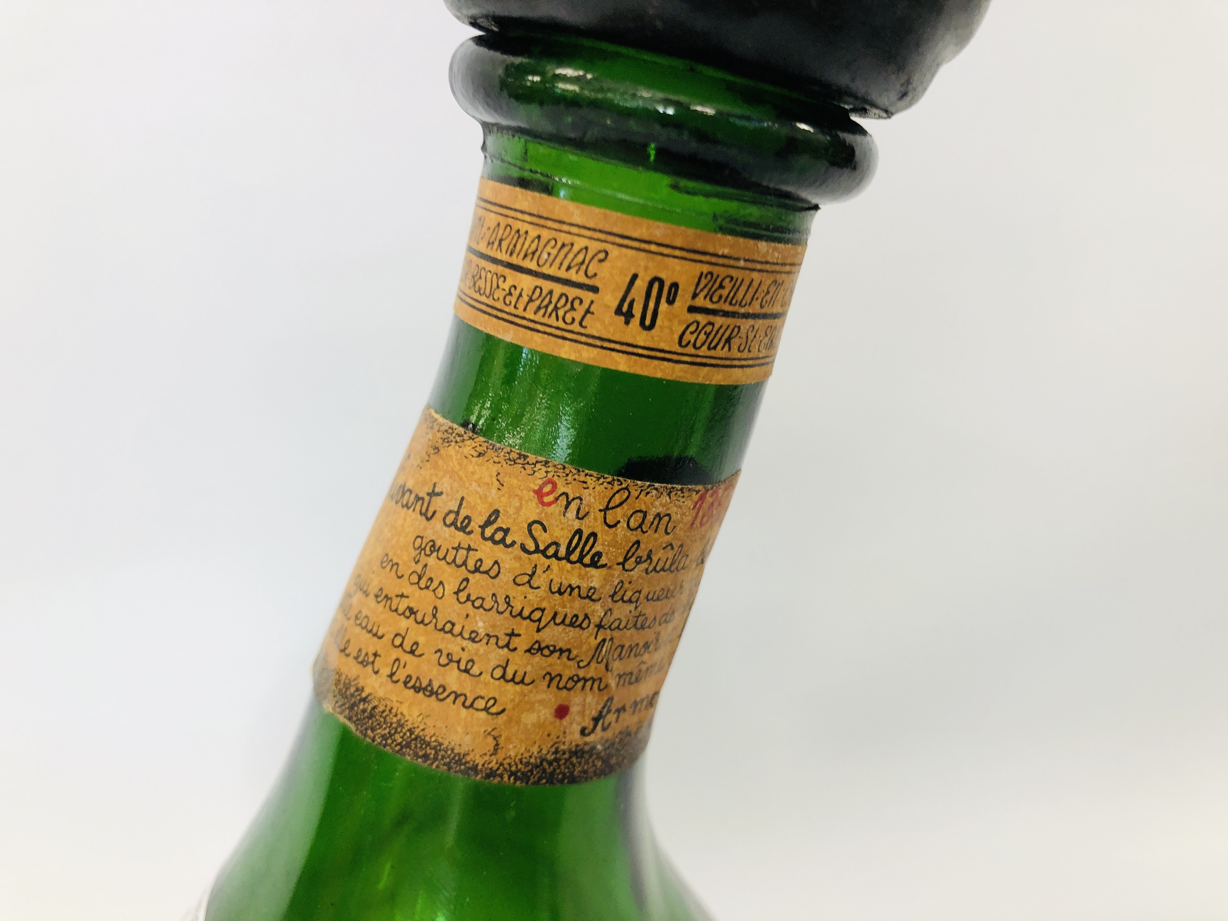 VINTAGE GREEN GLASS BOTTLE ST VIVANT ARMAGNAC 1937 (EMPTY) - Image 4 of 6