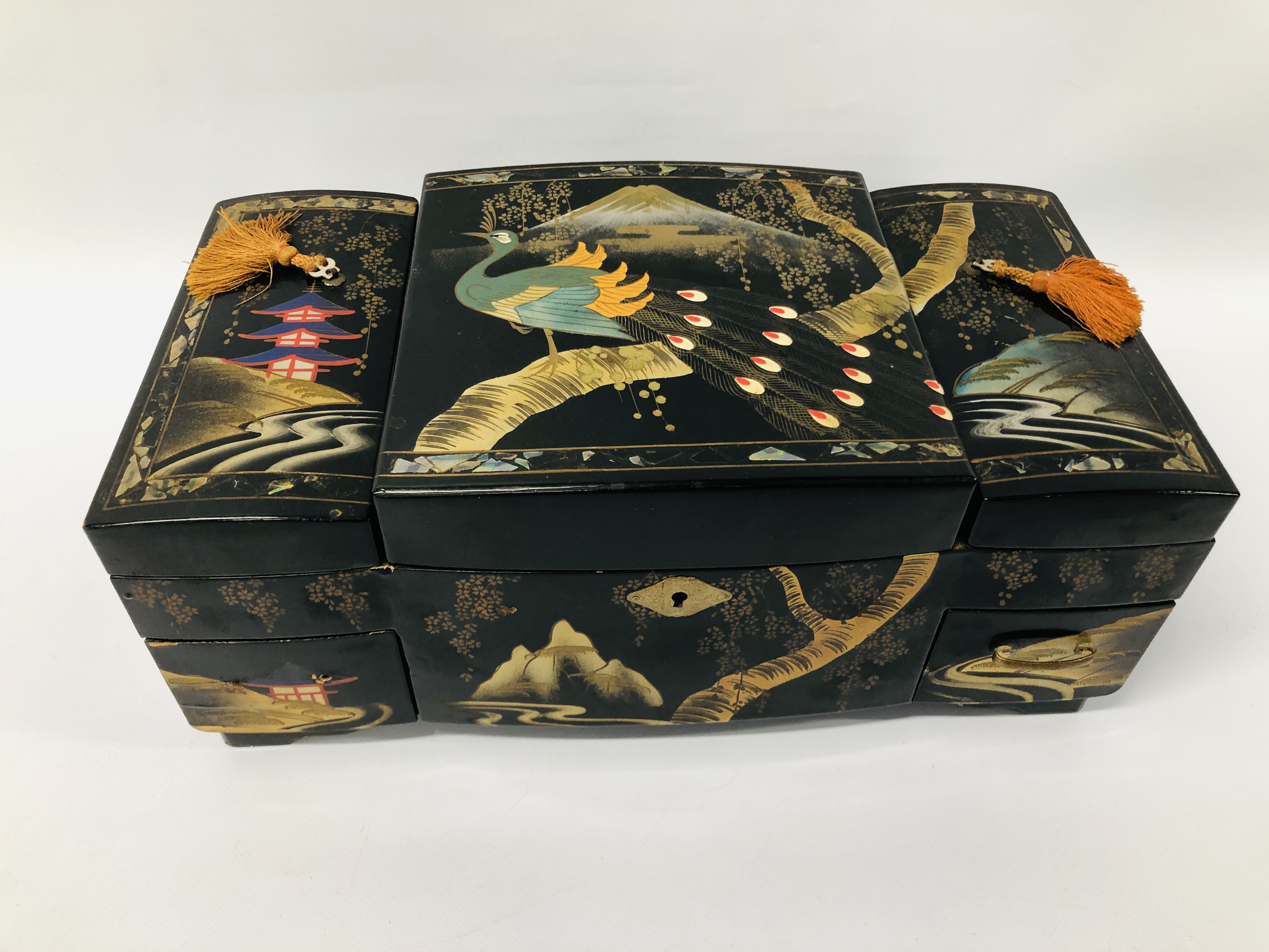 ORIENTAL BLACK LACQUERED JEWELLERY BOX WITH HAND PAINTED DETAIL L 37CM, W 20CM, H 15CM. - Image 2 of 10