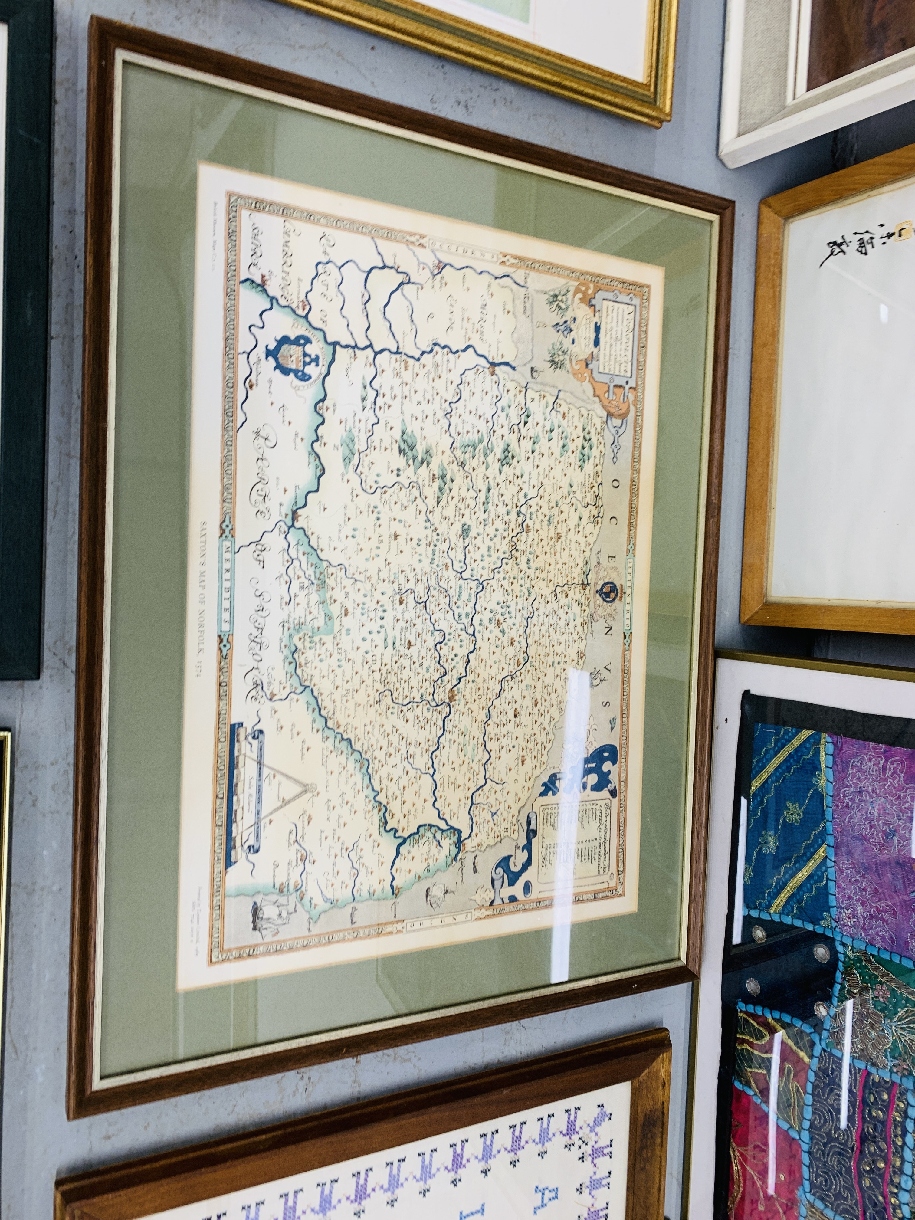 COLLECTION OF FRAMED PICTURES AND PRINTS, MAP AND VARIOUS FRAMED NEEDLE WORK PICTURES, ETC. - Image 6 of 10