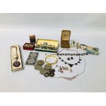 COLLECTION OF VINTAGE COSTUME JEWELLERY TO INCLUDE WATCHES, COINS,