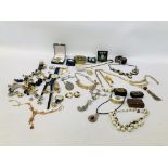 BOX OF ASSORTED COSTUME JEWELLERY AND WATCHES TO INCLUDE VINTAGE SNUFF BOXES,