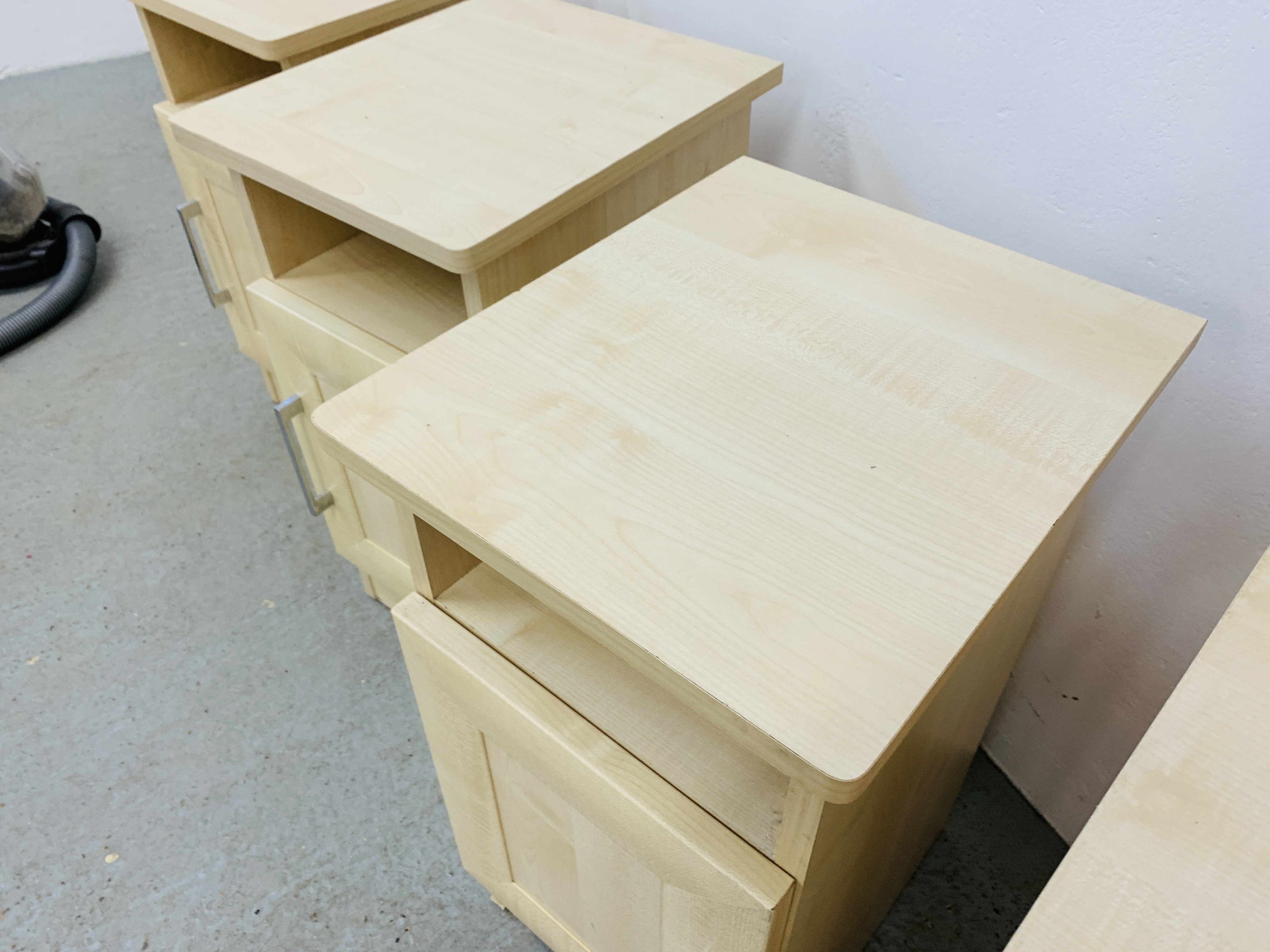 TWO PAIRS OF LIGHT BEECHWOOD EFFECT FINISH BEDSIDE CABINETS EACH W 34CM, D 40CM, H 62CM. - Image 7 of 10