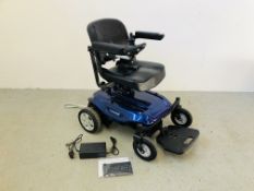 A MOBILITY PLUS QUICK SPLIT POWER WHEEL CHAIR COMPLETE WITH CHARGER, MANUAL AND TROLLEY TOWING EYE.