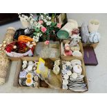 10 X BOXES CONTAINING ASSORTED HOMEWARES AND DECORATIVE EFFECTS TO INCLUDE GLASSWARE, FRAMED PRINTS,