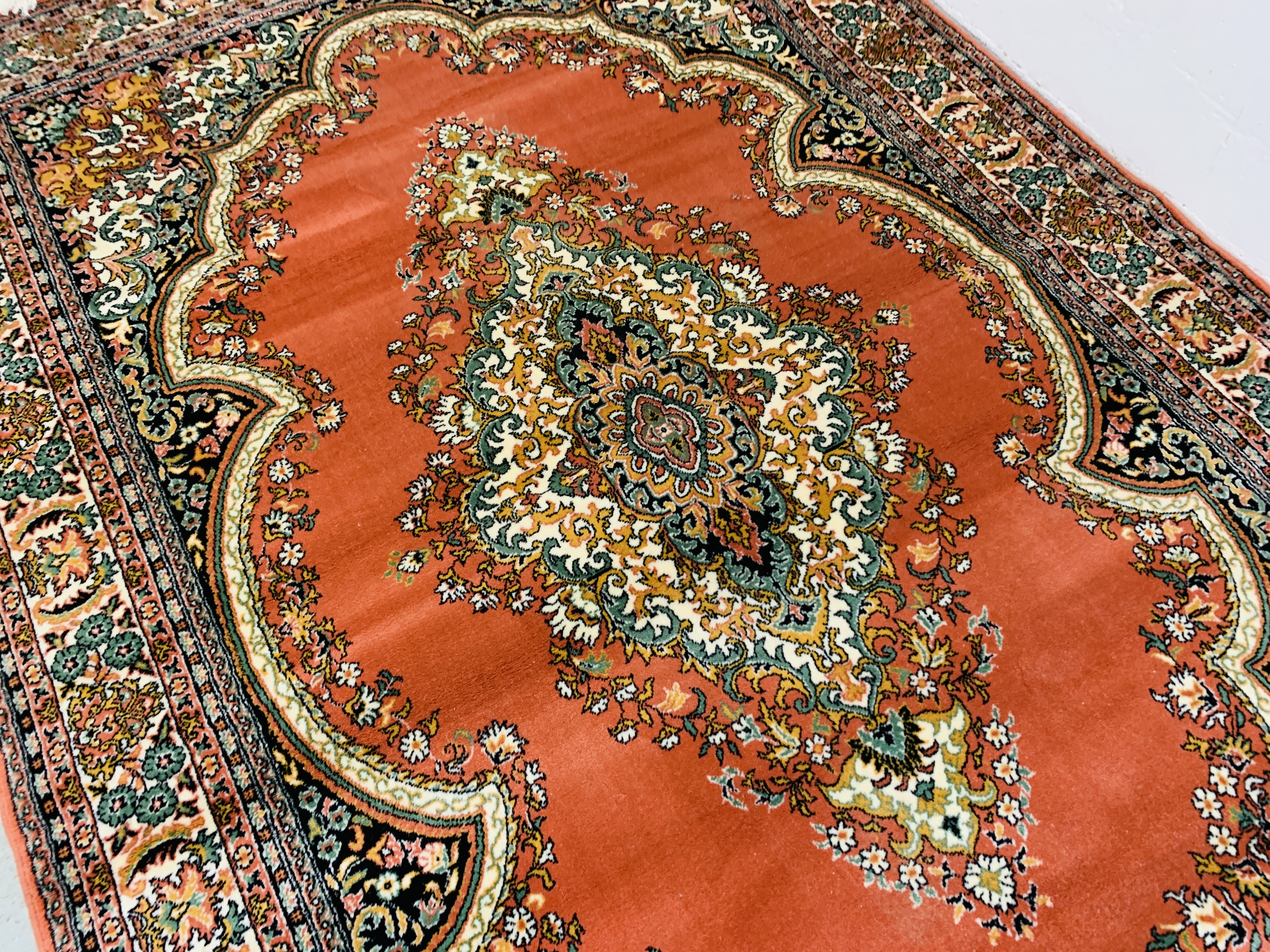 2 VARIOUS ORIENTAL AND EASTERN RUGS INCLUDING RED BACKGROUND 150CM. X 230CM. - Bild 8 aus 10