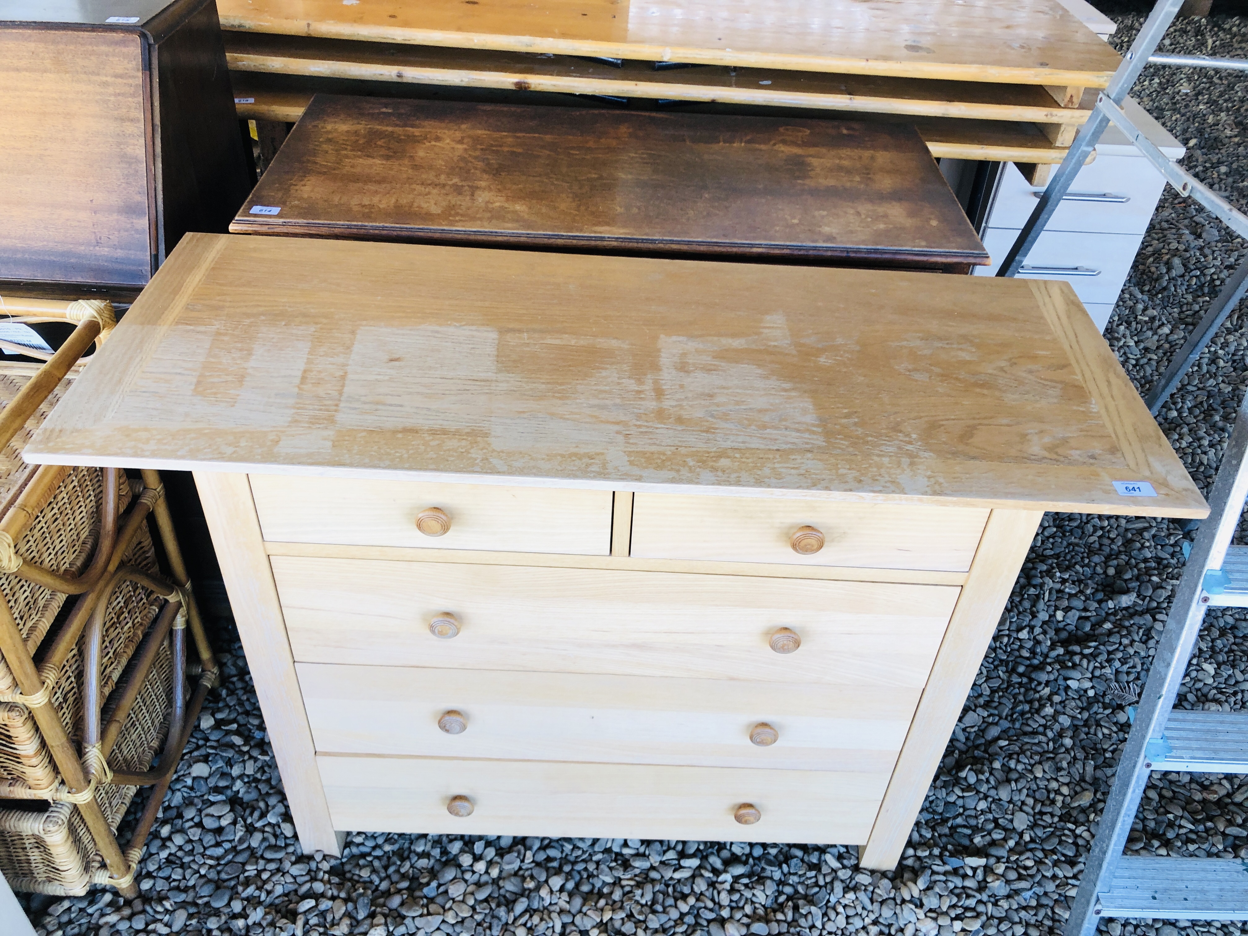 A MODERN TWO OVER THREE DRAWER BEECHWOOD CHEST. - Image 2 of 4