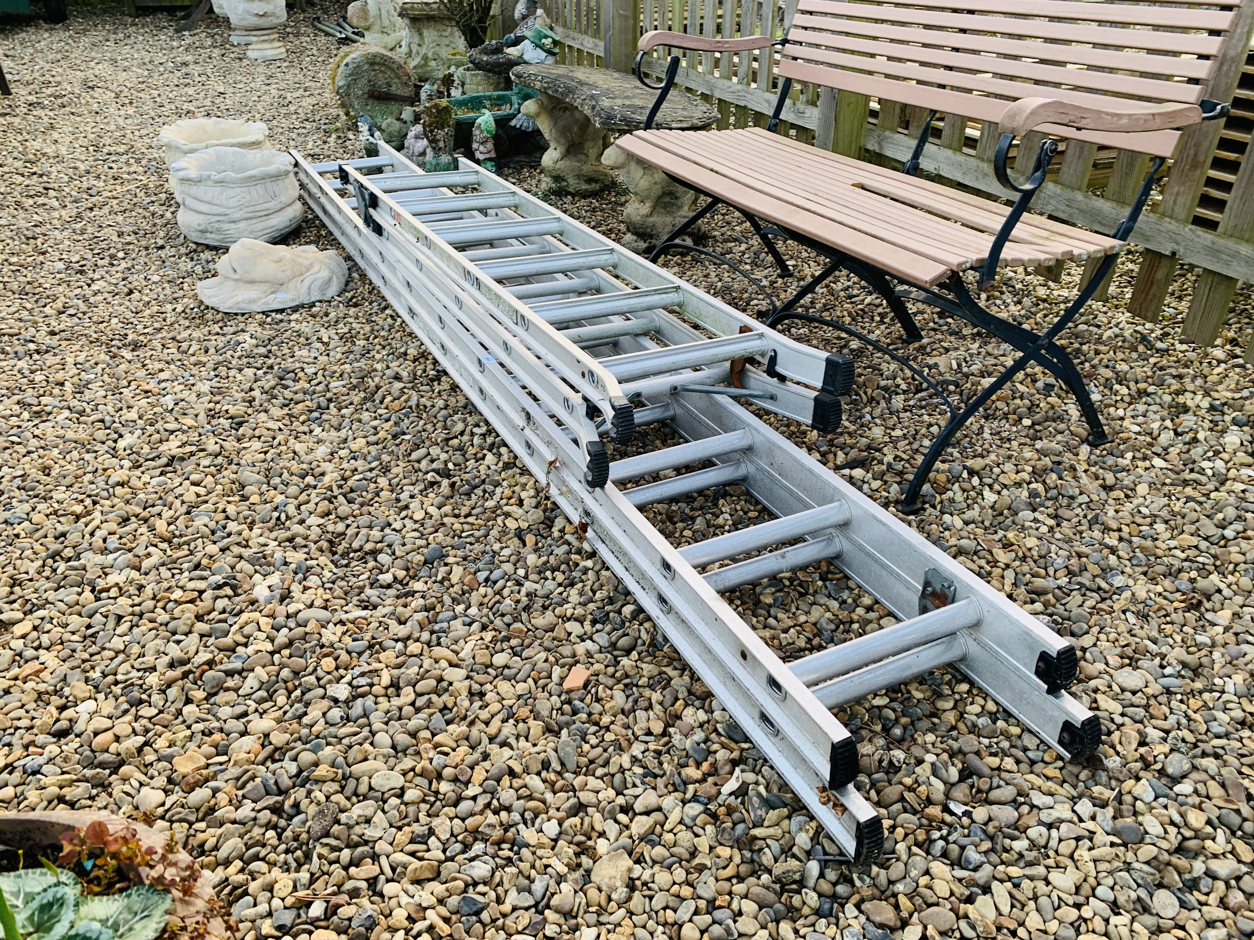 A 12 TREAD ALUMINIUM DOUBLE EXTENSION LADDER AND SET OF ABRU COMBINATION LADDER