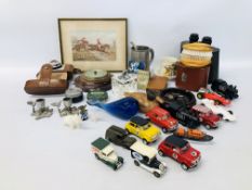 BOX OF ASSORTED COLLECTIBLES TO INCLUDE A MALLET, BINOCULARS, DOCORA CAMERA, VINTAGE TABLE LIGHTS,