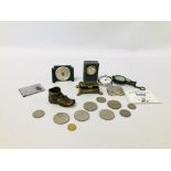 BOX OF VINTAGE COLLECTIBLES TO INCLUDE A MINIATURE BRASS BOOT AND TRINKET BOX, COMPASS,