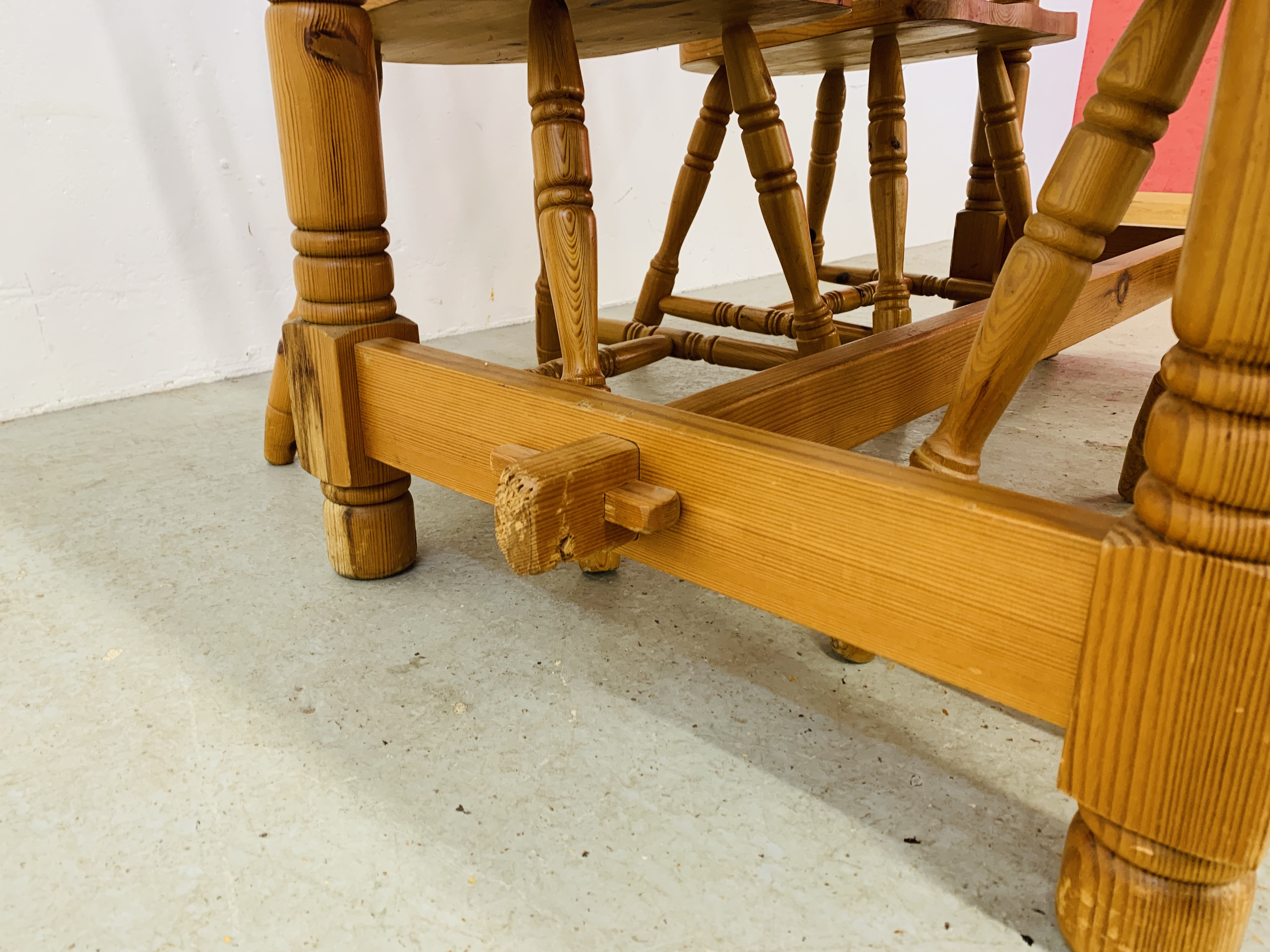 A PINE KITCHEN TABLE COMPLETE WITH FOUR SOLID PINE KITCHEN CHAIRS (TABLE 152CM. X 76CM. - Image 13 of 14