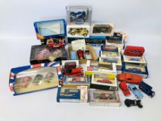 BOX OF ASSORTED DIE-CAST COLLECTORS CARS AND BUSES TO INCLUDE MINI COOPER, DAYS GONE,