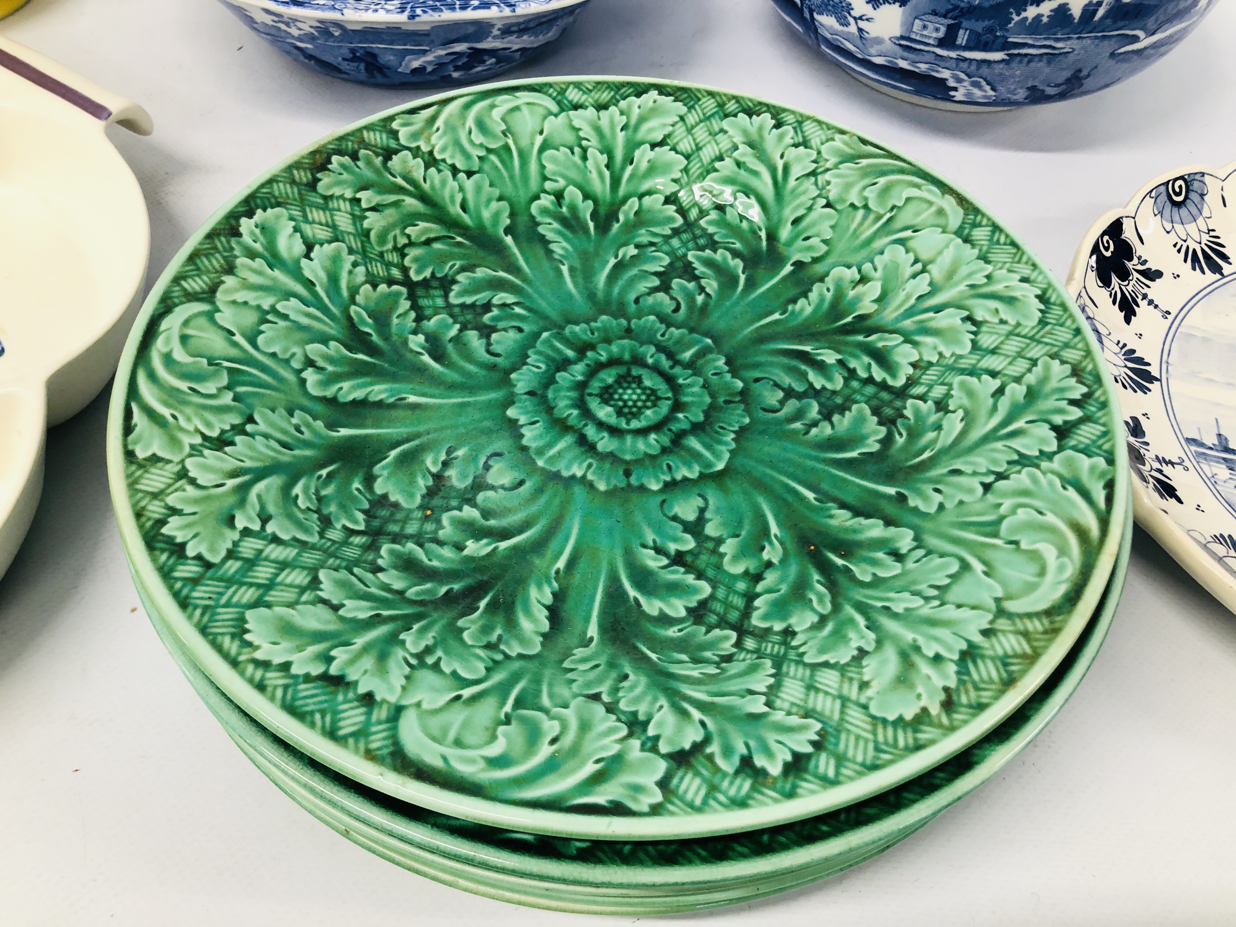 POOLE POTTERY SEAFOOD PATTERN ENTREE DISH, 5 WEDGWOOD MAJOLICA STYLE LEAF DECORATED PLATES, - Image 3 of 17