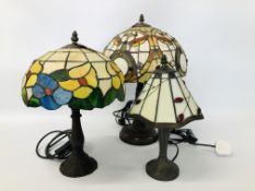REPRODUCTION TIFFANY STYLE TABLE LAMP WITH STAIN GLASS SHADE (SHADE A/F) HEIGHT 45CM.