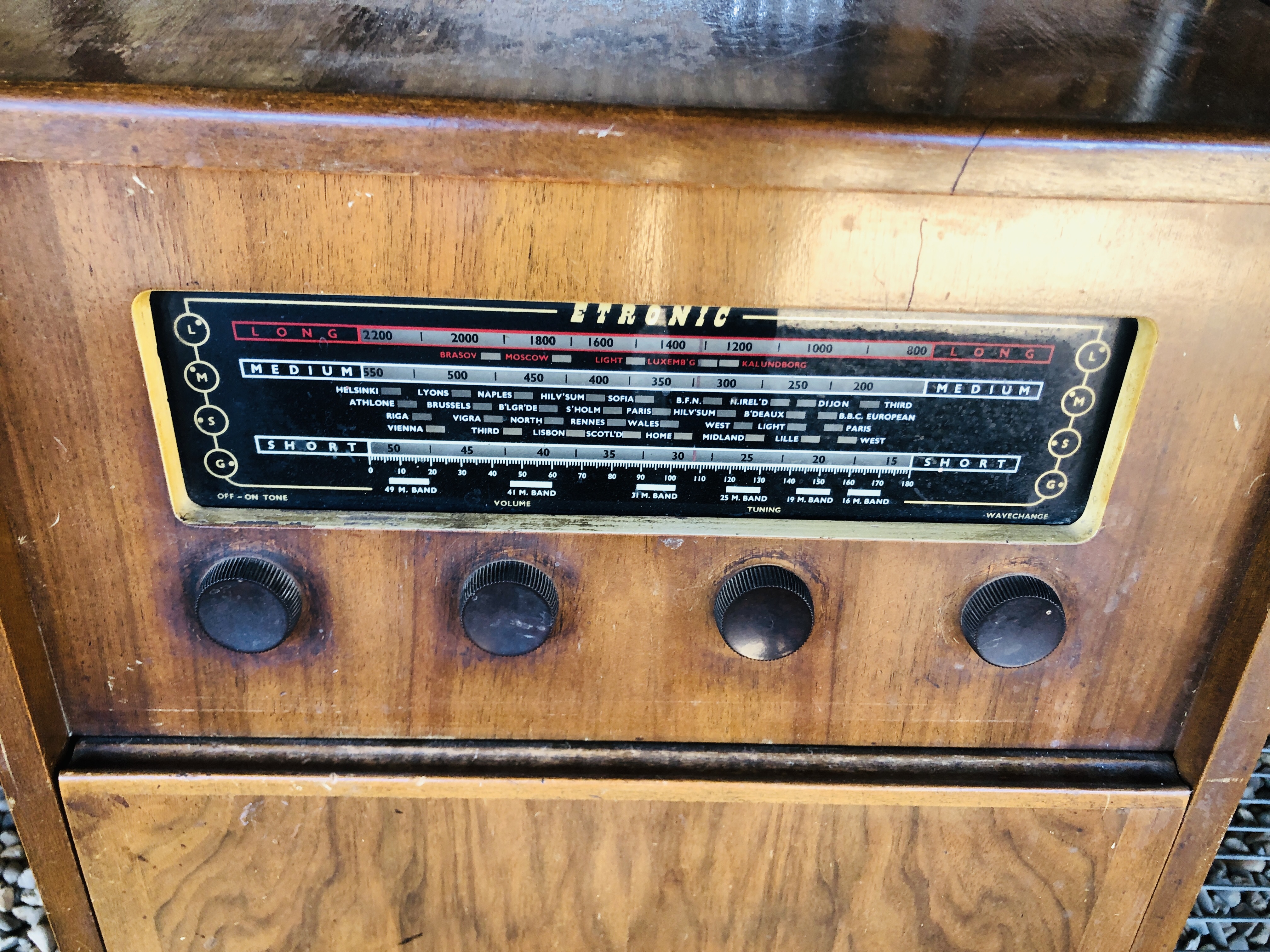 A RETRO HITACHI STEREO MUSIC CENTRE MODEL SDT-2680 WITH LOUD SPEAKERS, - Image 11 of 13