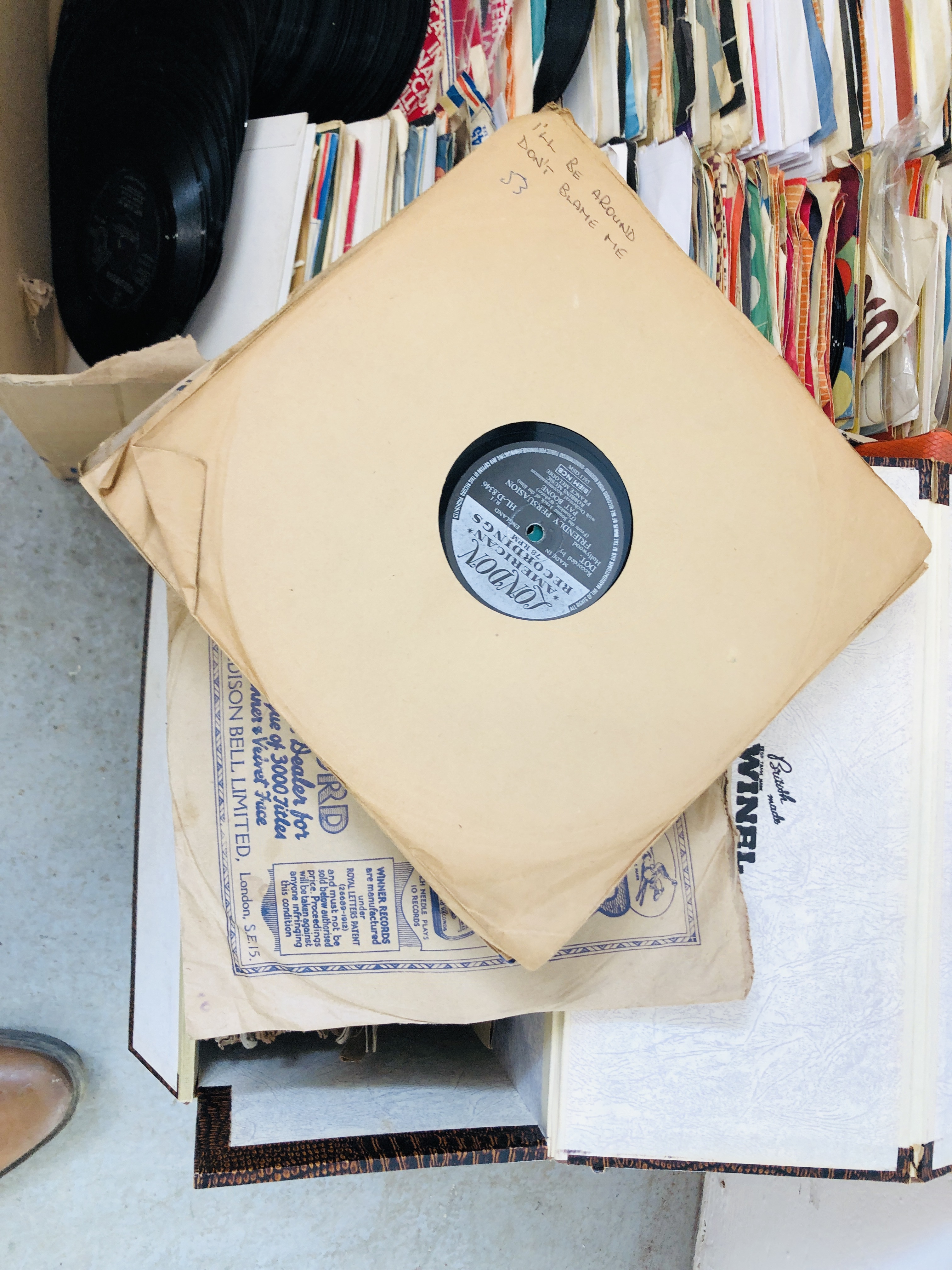 5 BOXES CONTAINING A LARGE ASSORTMENT OF 45RPM RECORDS VARIOUS ARTISTS AND GENRES ALONG WITH - Image 4 of 5