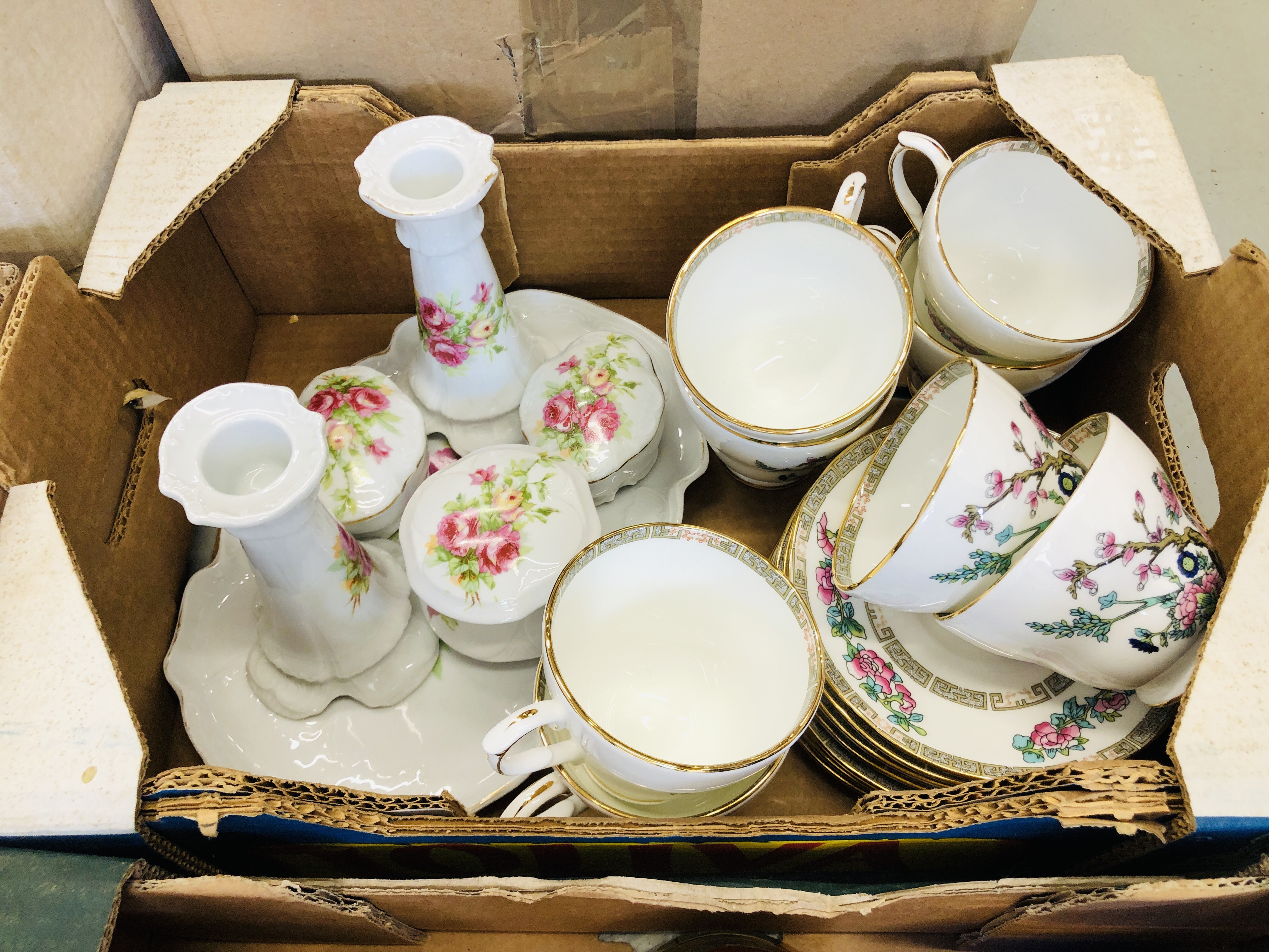 9 X BOXES OF ASSORTED CHINA TO INCLUDE ORIENTAL EGG SHELL TEA WARE, DRESSING TABLE SETS, - Image 6 of 13