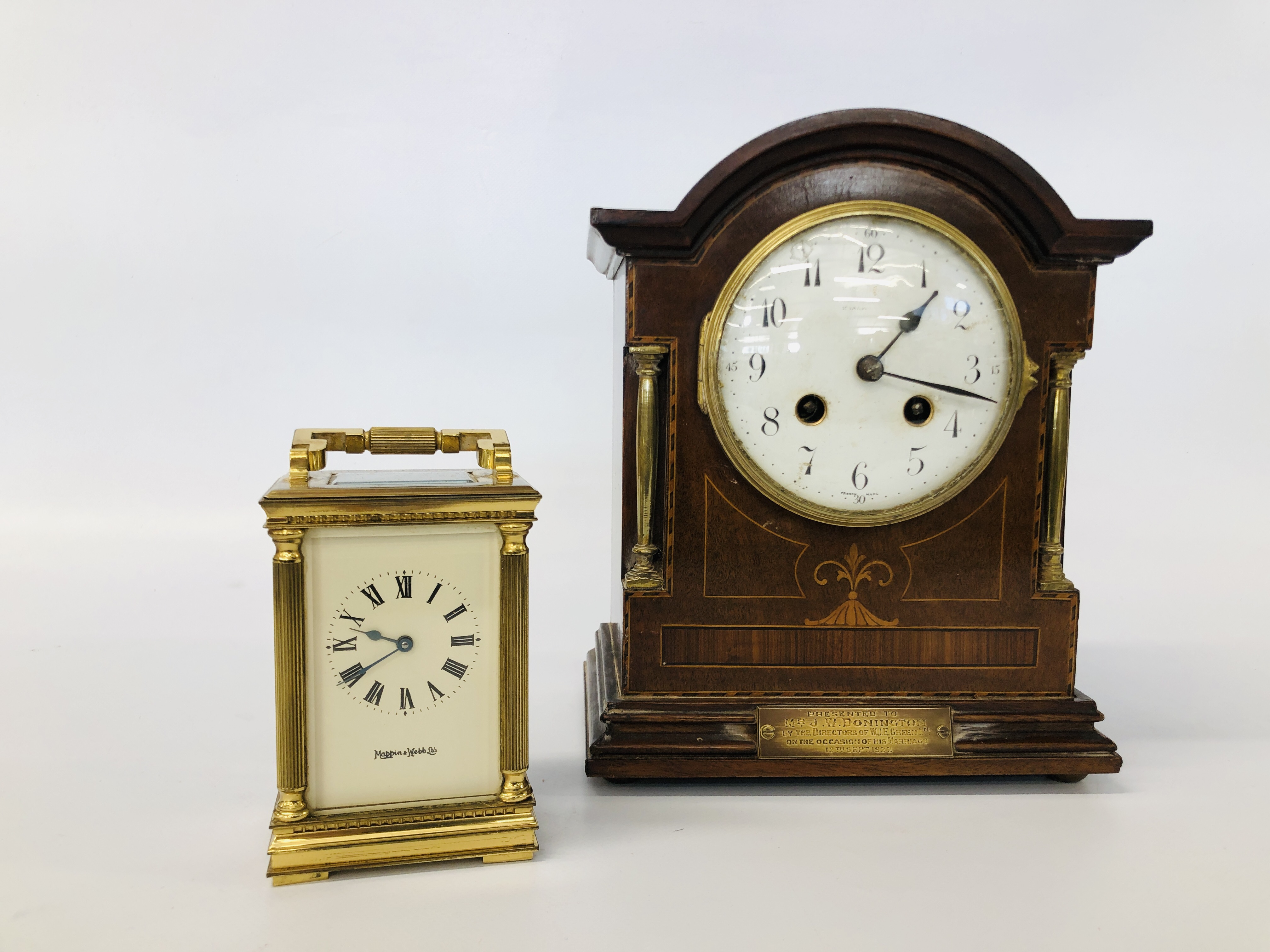 A BRASS MAPPIN & WEBB CARRIAGE CLOCK H 12CM, ALONG WITH MAHOGANY MANTEL CLOCK H 24CM.