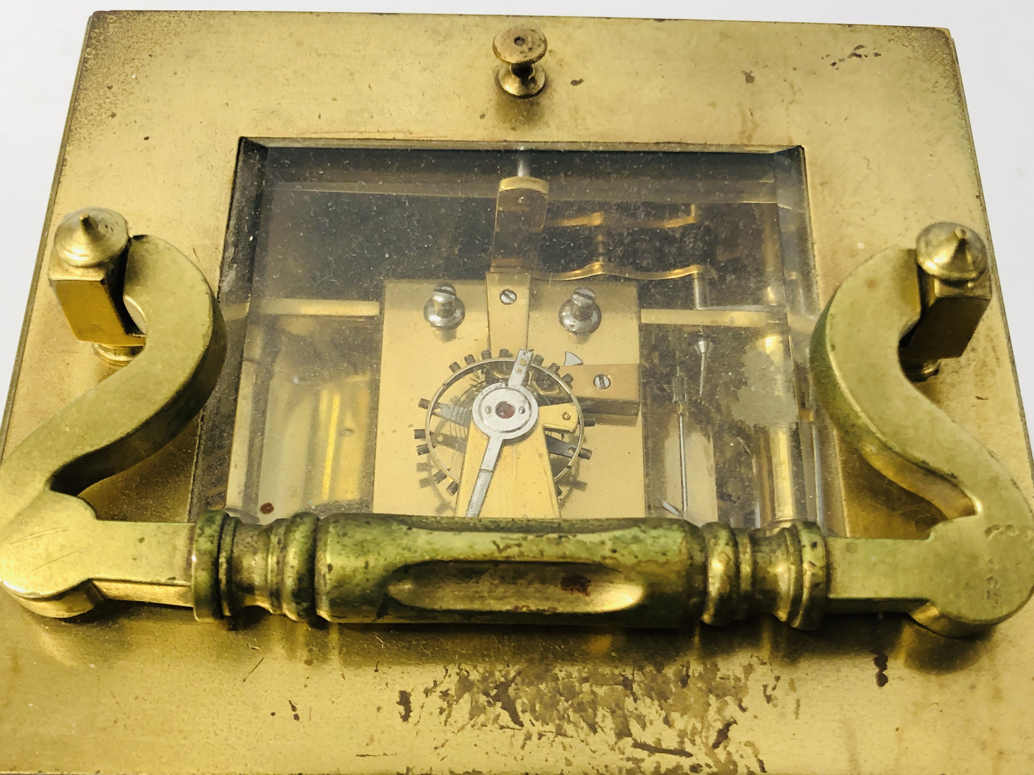 ANTIQUE BRASS CARRIDGE CLOCK WITH ENAMELLED FACE (REQUIRES ATTENTION TO THE REAR GLASS) H 14CM. - Image 8 of 9