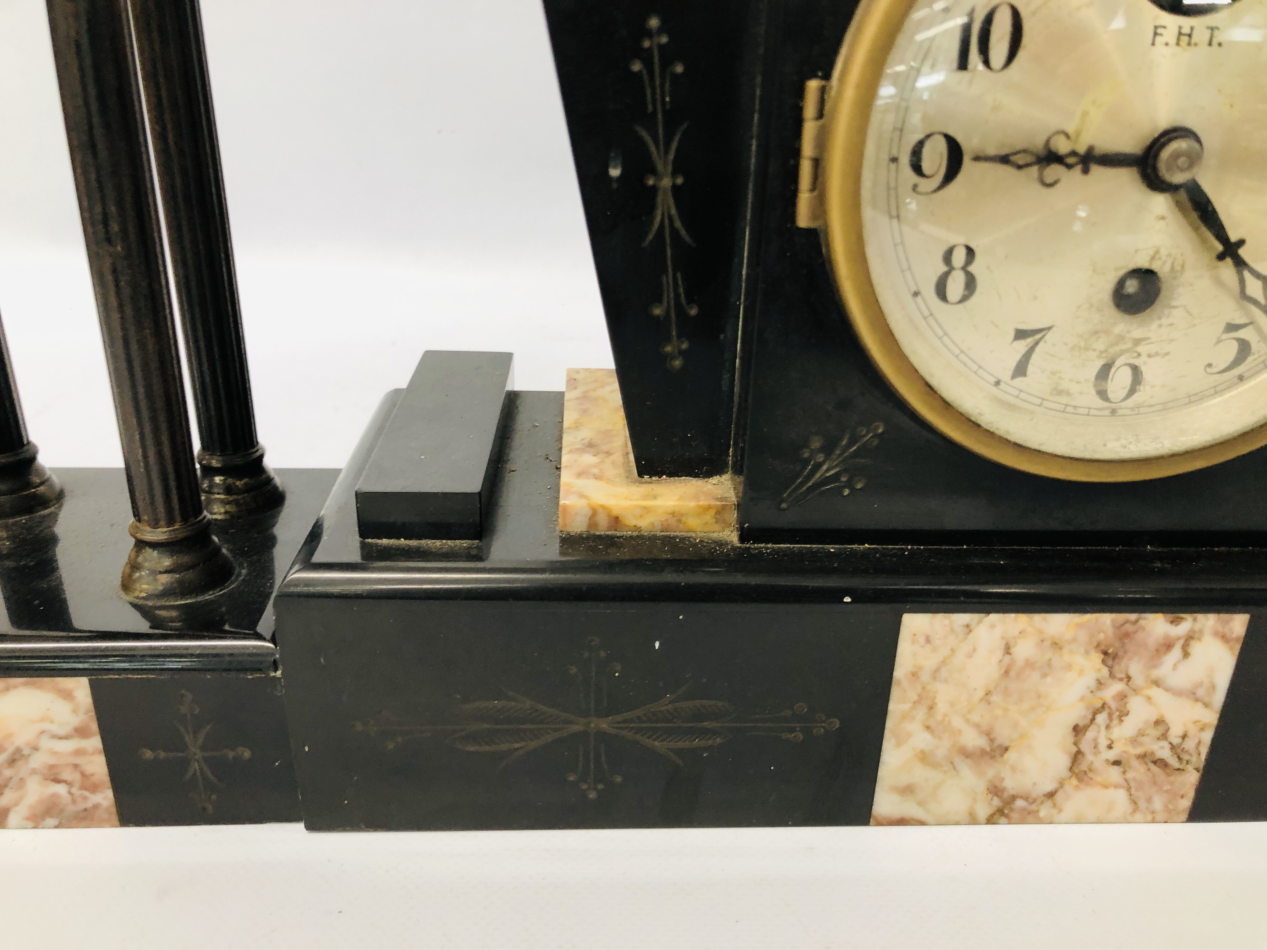 VINTAGE SLATE AND MARBLE MANTEL CLOCK AND GARNITURES MARKED F.H.T. - Image 6 of 12