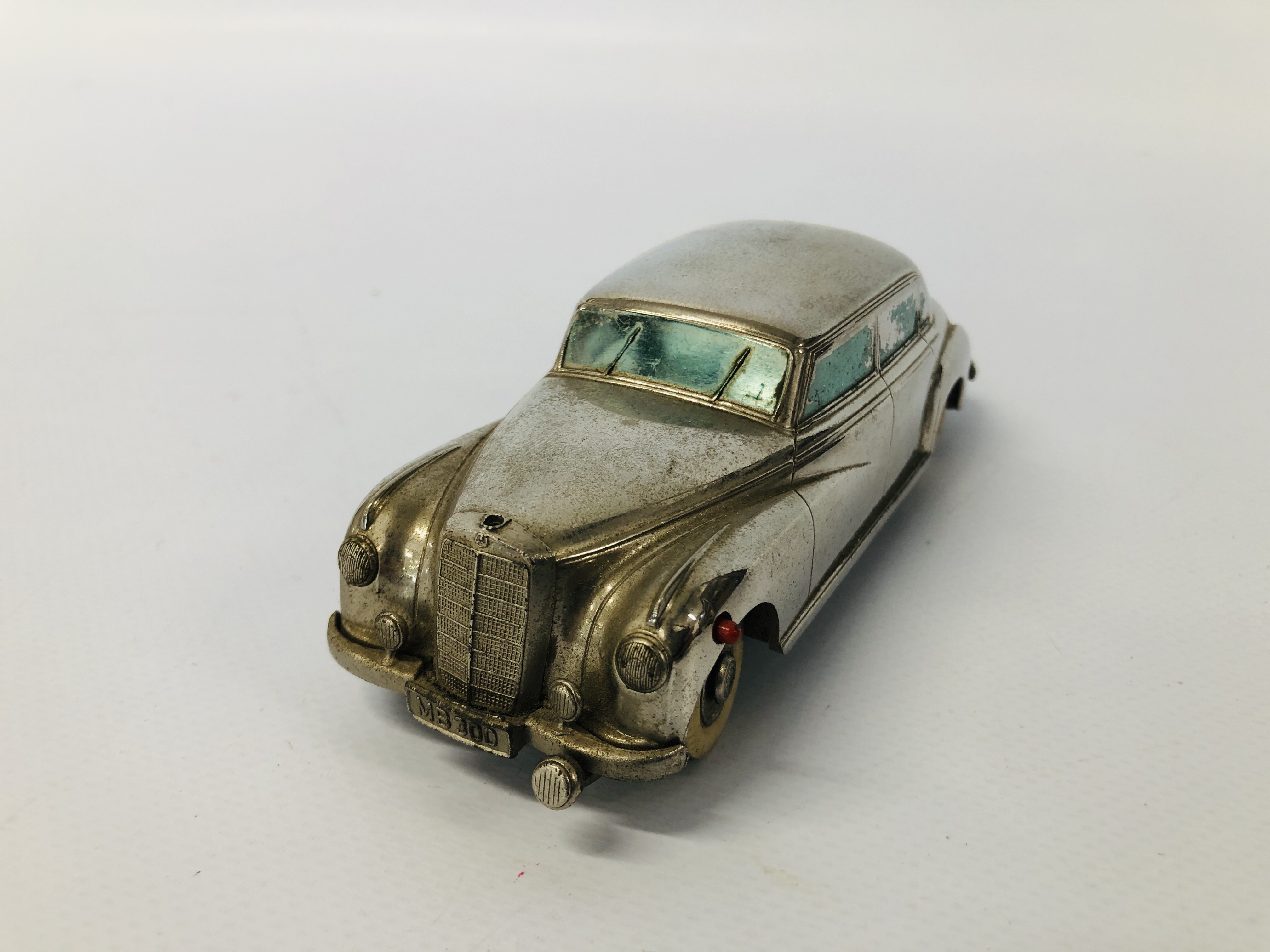 A PRAMETA KOLNER AUTO MODEL TOY MERCEDES BENZ - 300, A/F EMBEM MISSING FROM BONNET. - Image 3 of 10