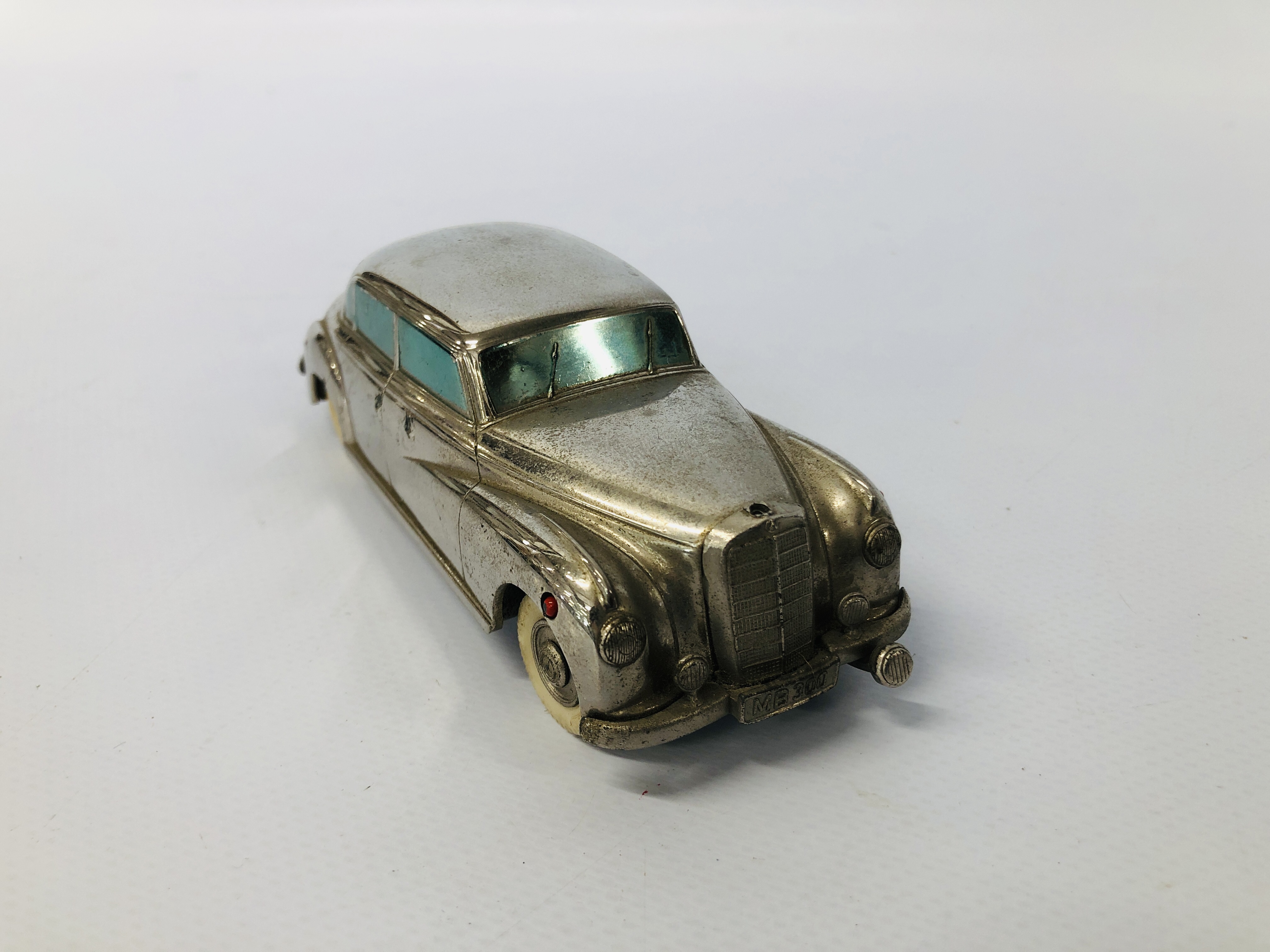 A PRAMETA KOLNER AUTO MODEL TOY MERCEDES BENZ - 300, A/F EMBEM MISSING FROM BONNET. - Image 2 of 10