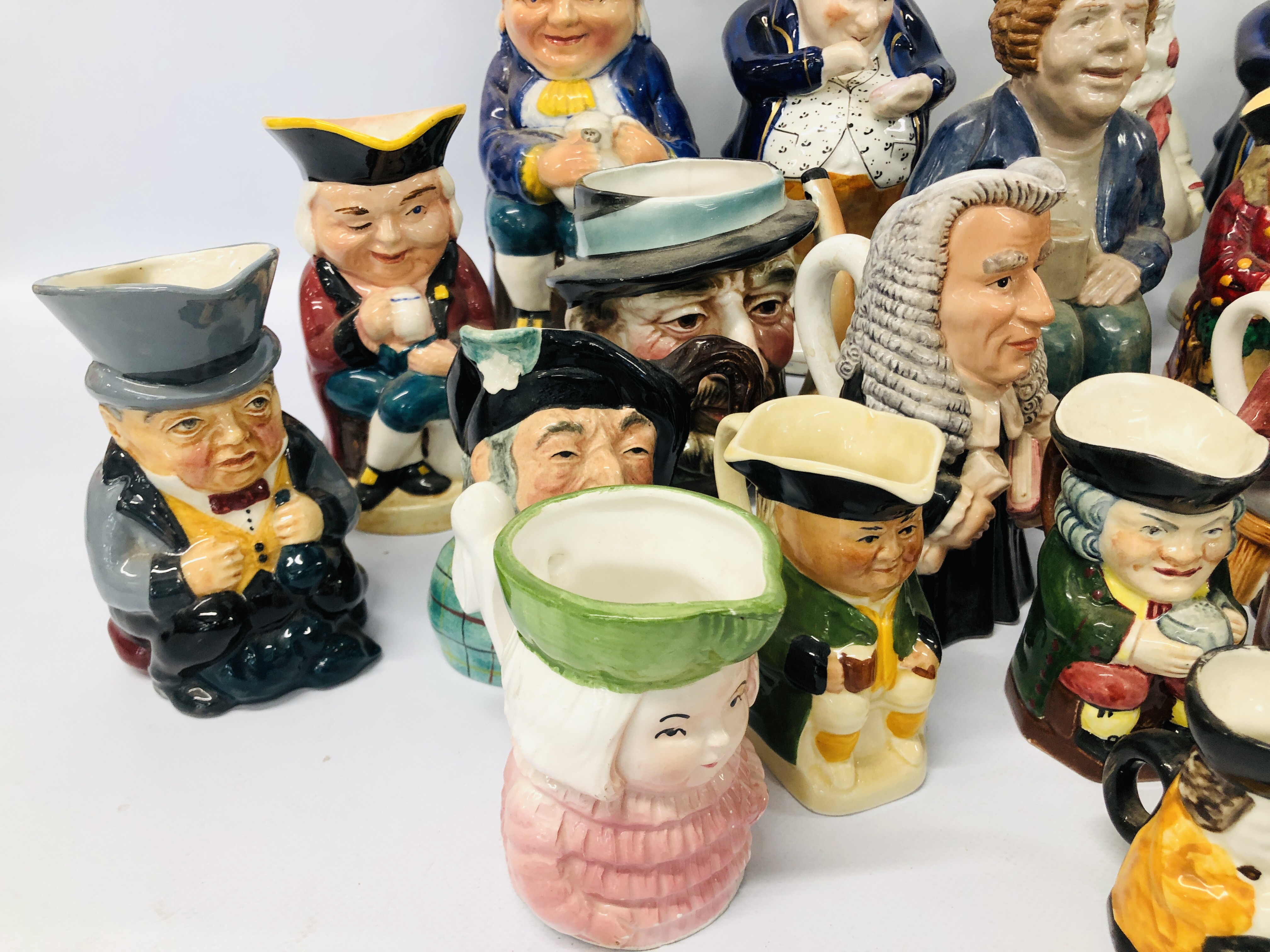 LARGE COLLECTION OF APPROX. 30 CHARACTER AND TOBY JUGS TO INCLUDE STAFFORDSHIRE STYLE, ETC. - Image 4 of 7