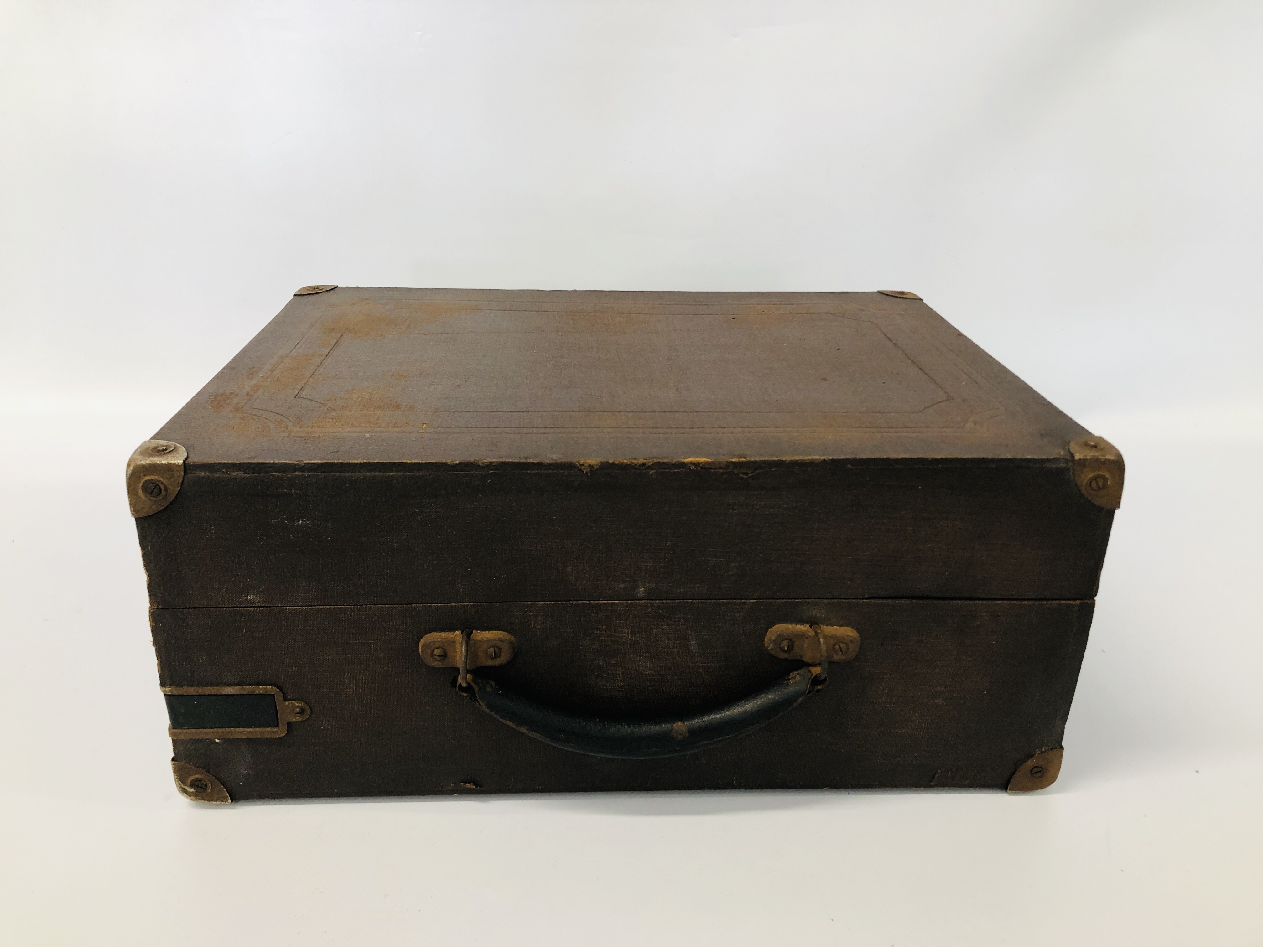 A VINTAGE CASED PORTABLE J.D.W. - Image 7 of 7