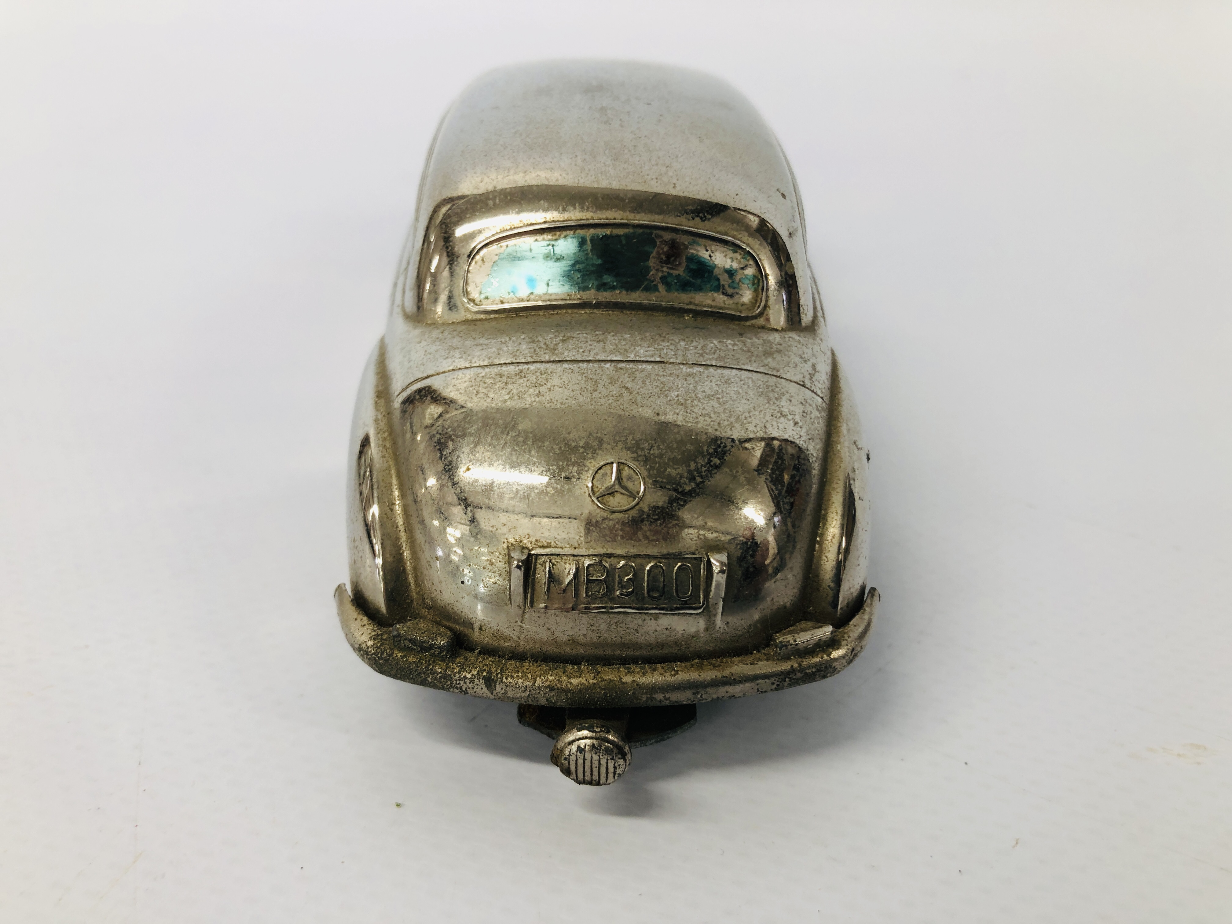 A PRAMETA KOLNER AUTO MODEL TOY MERCEDES BENZ - 300, A/F EMBEM MISSING FROM BONNET. - Image 6 of 10