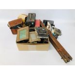 BOX OF ASSORTED VINTAGE CAMERA'S TO INCLUDE A BELLIENI AND VARIOUS SLIDES DEVELOPING TANK ETC +